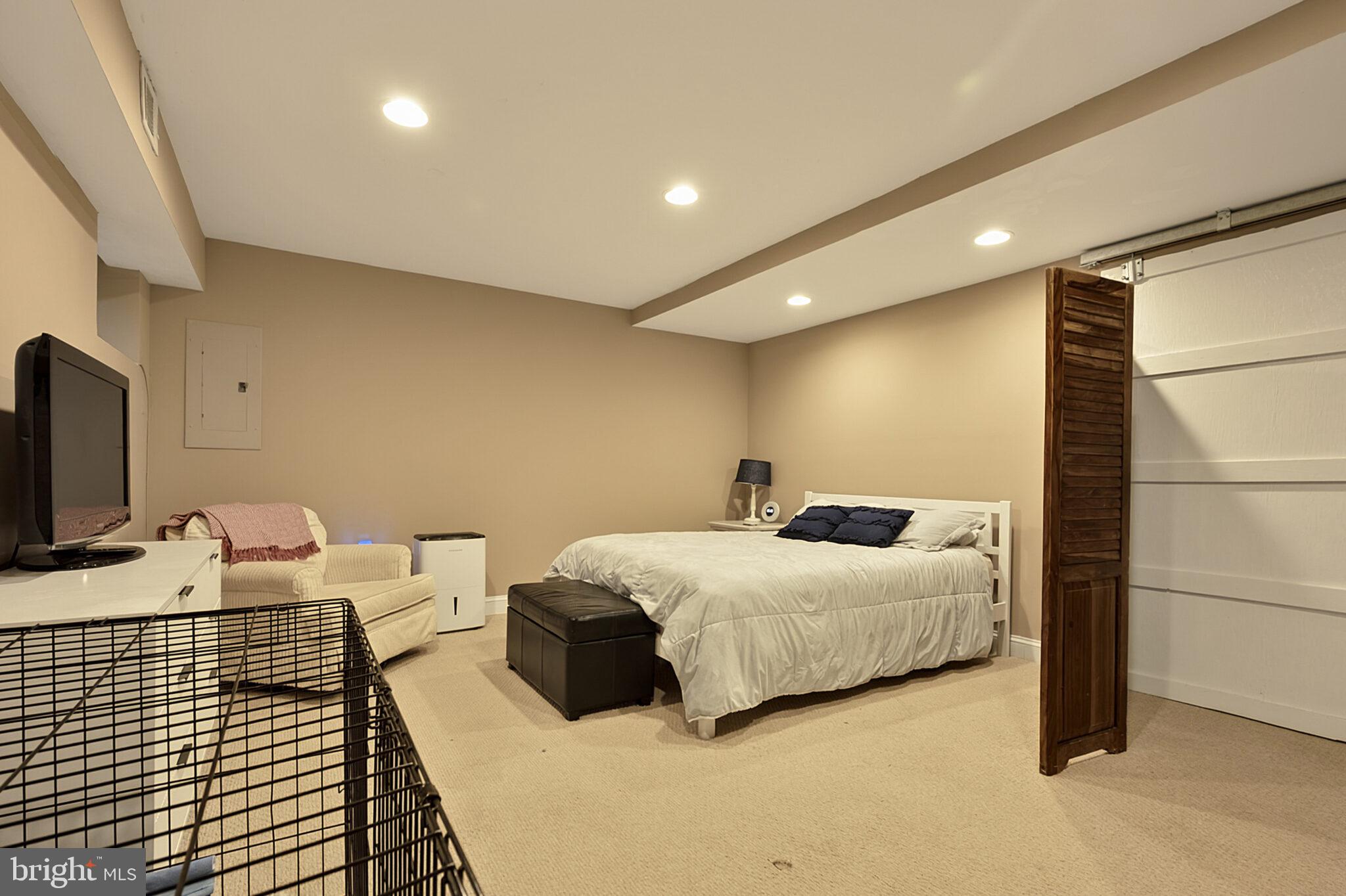 WATERFORD - Residential