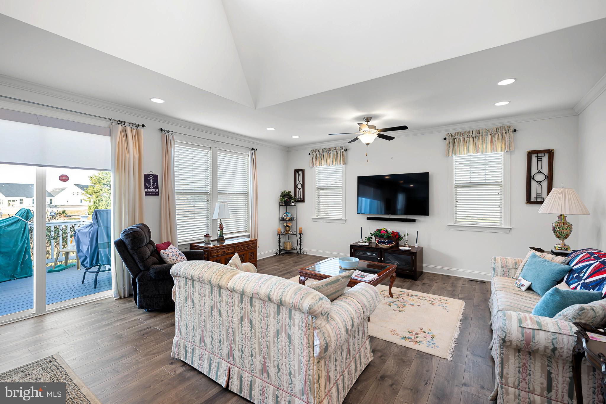 NOBLES POND - Residential