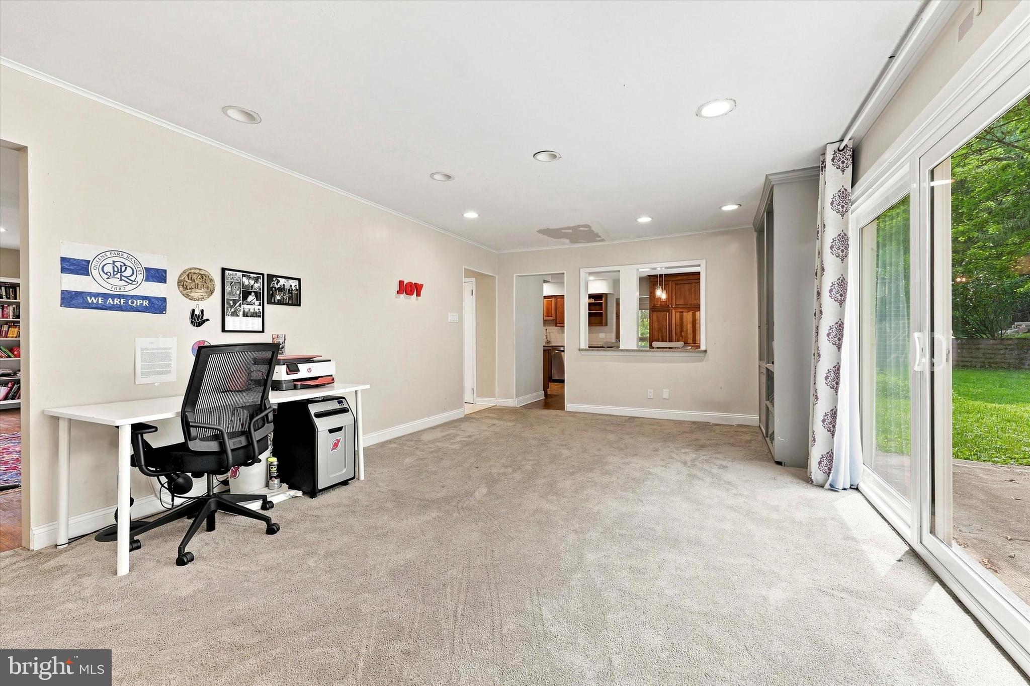 ANDORRA WOODS - Residential