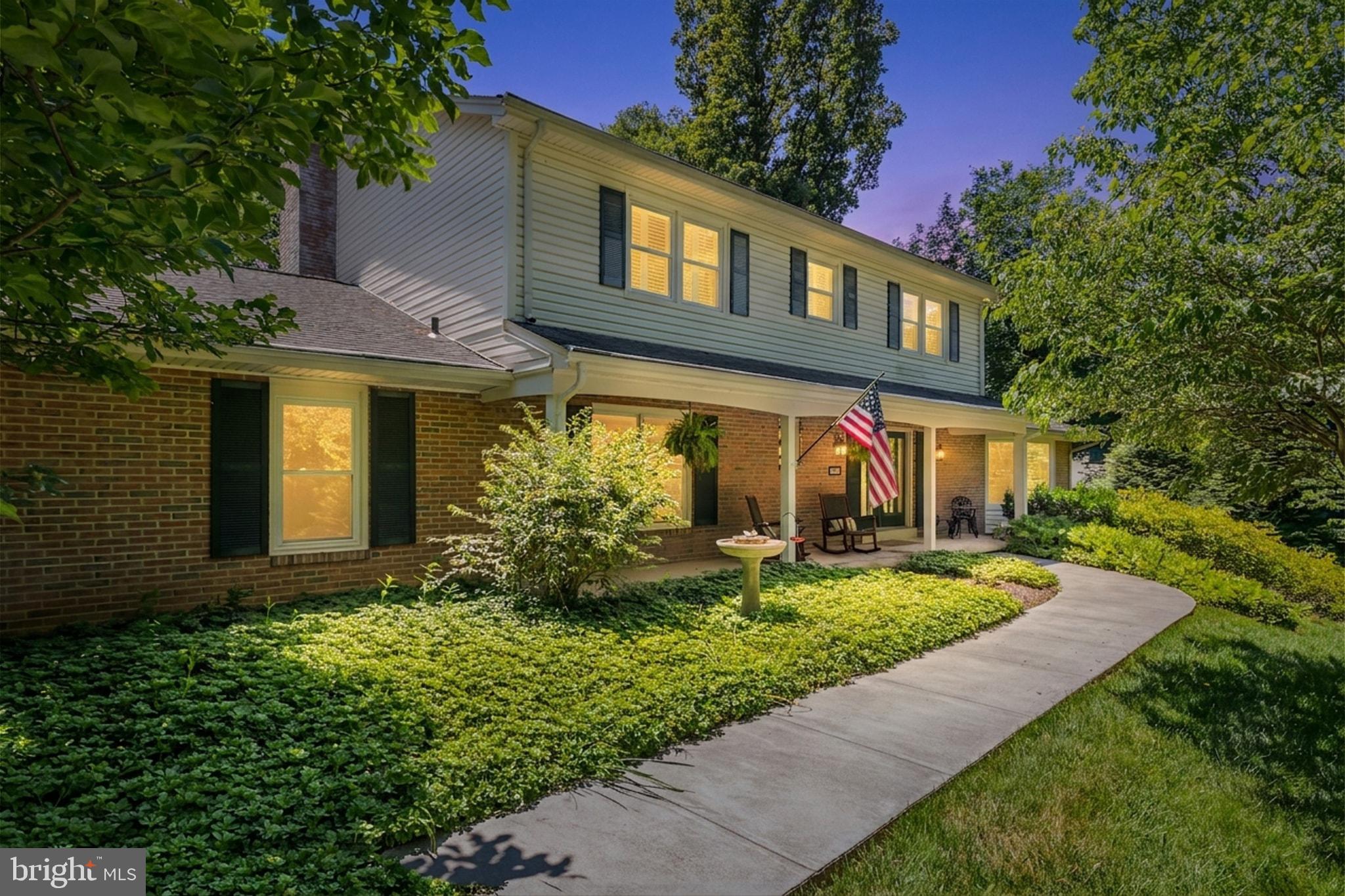 RESTON - Residential