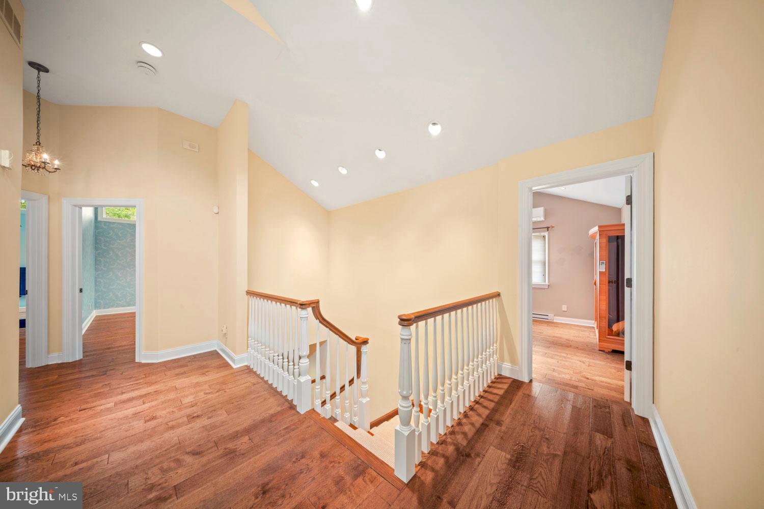 WOODLAND ESTS - Residential