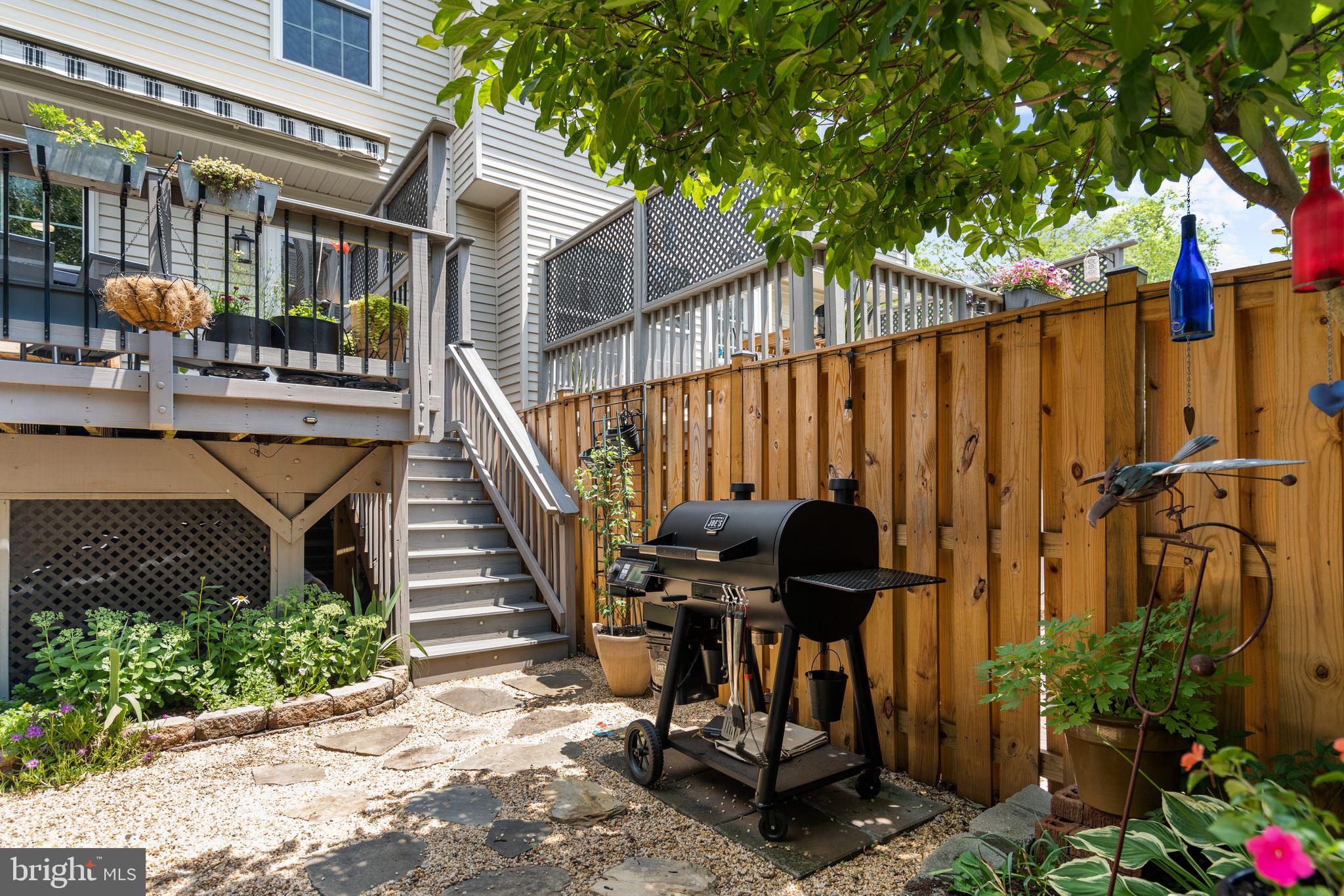 WELLINGTON/CLOVERHILL - Residential