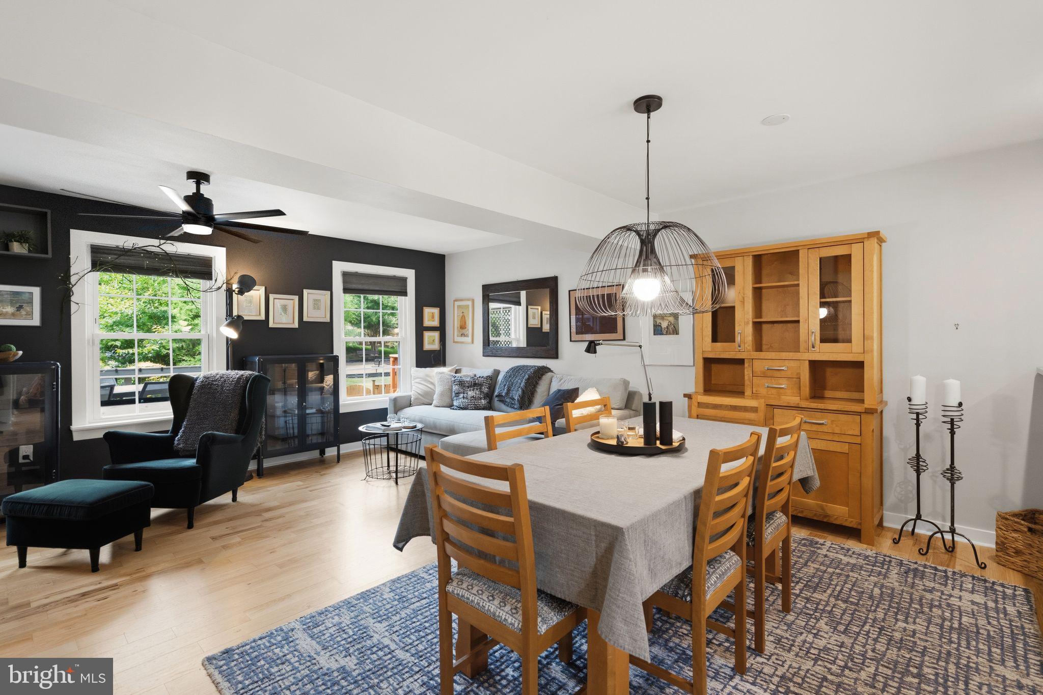 WELLINGTON/CLOVERHILL - Residential