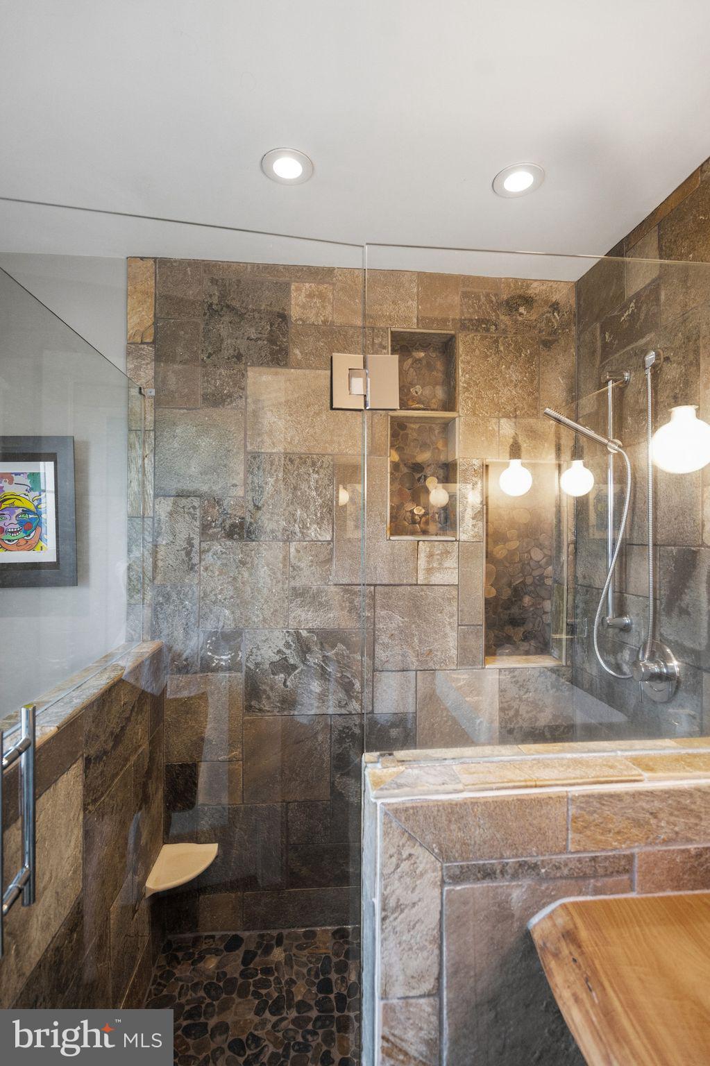 WELLINGTON/CLOVERHILL - Residential