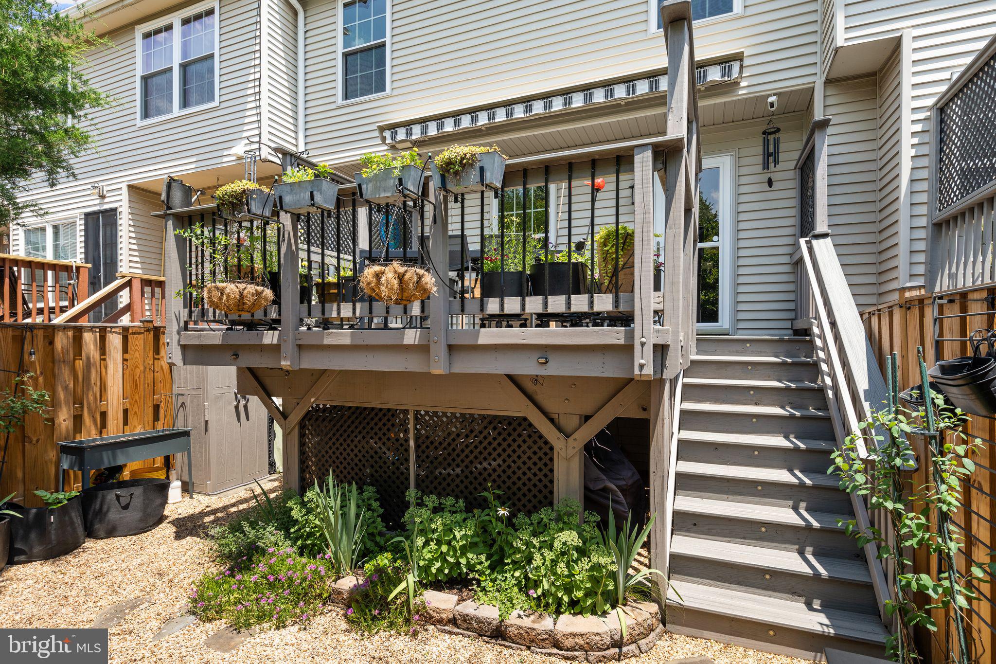 WELLINGTON/CLOVERHILL - Residential