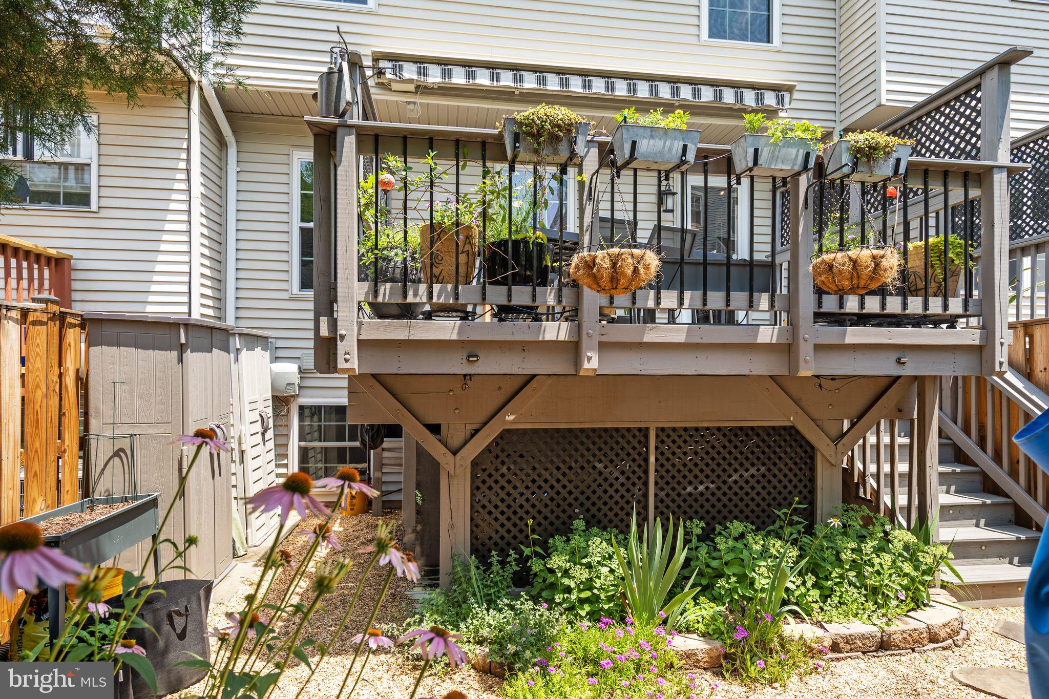 WELLINGTON/CLOVERHILL - Residential