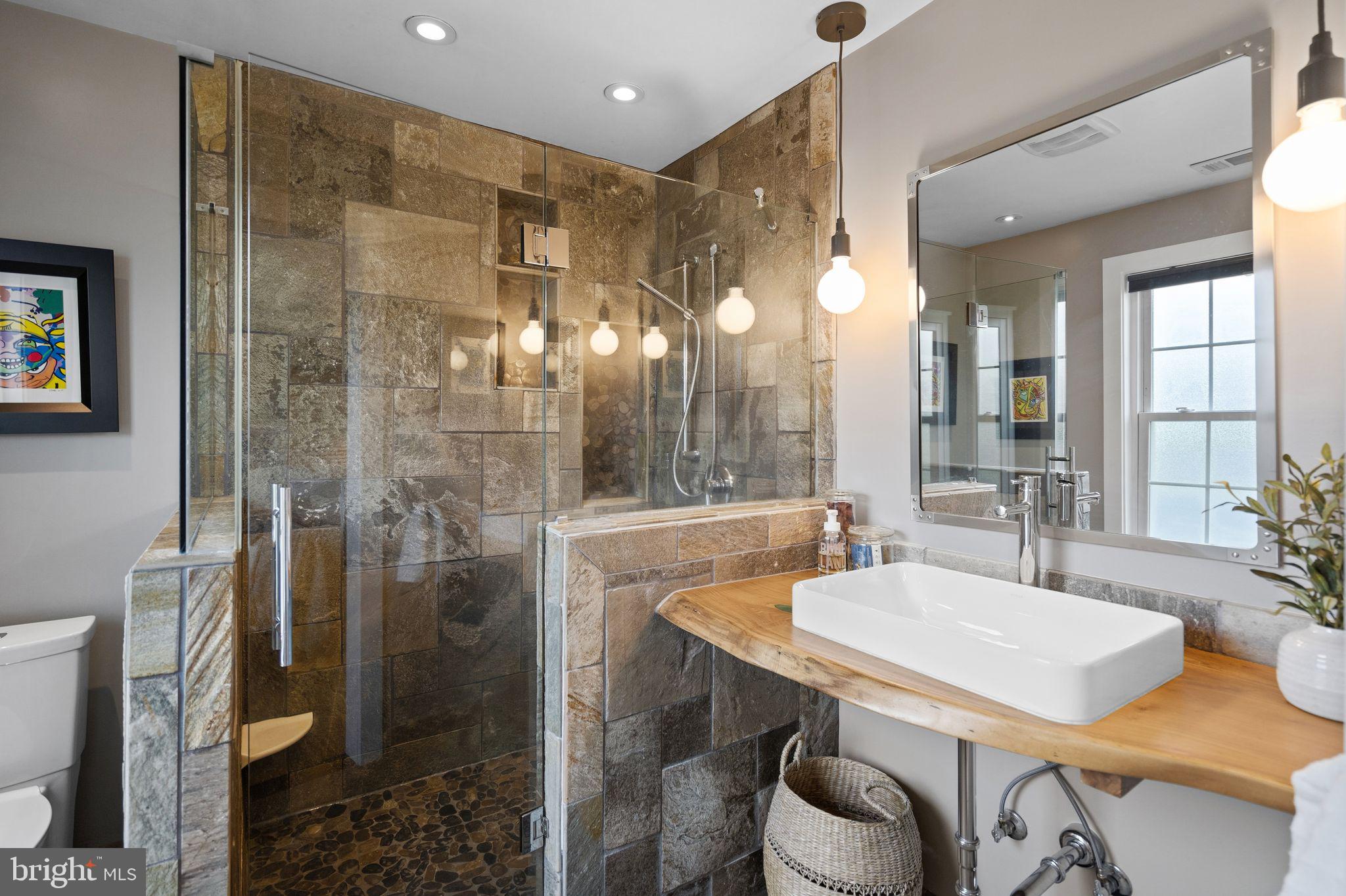 WELLINGTON/CLOVERHILL - Residential