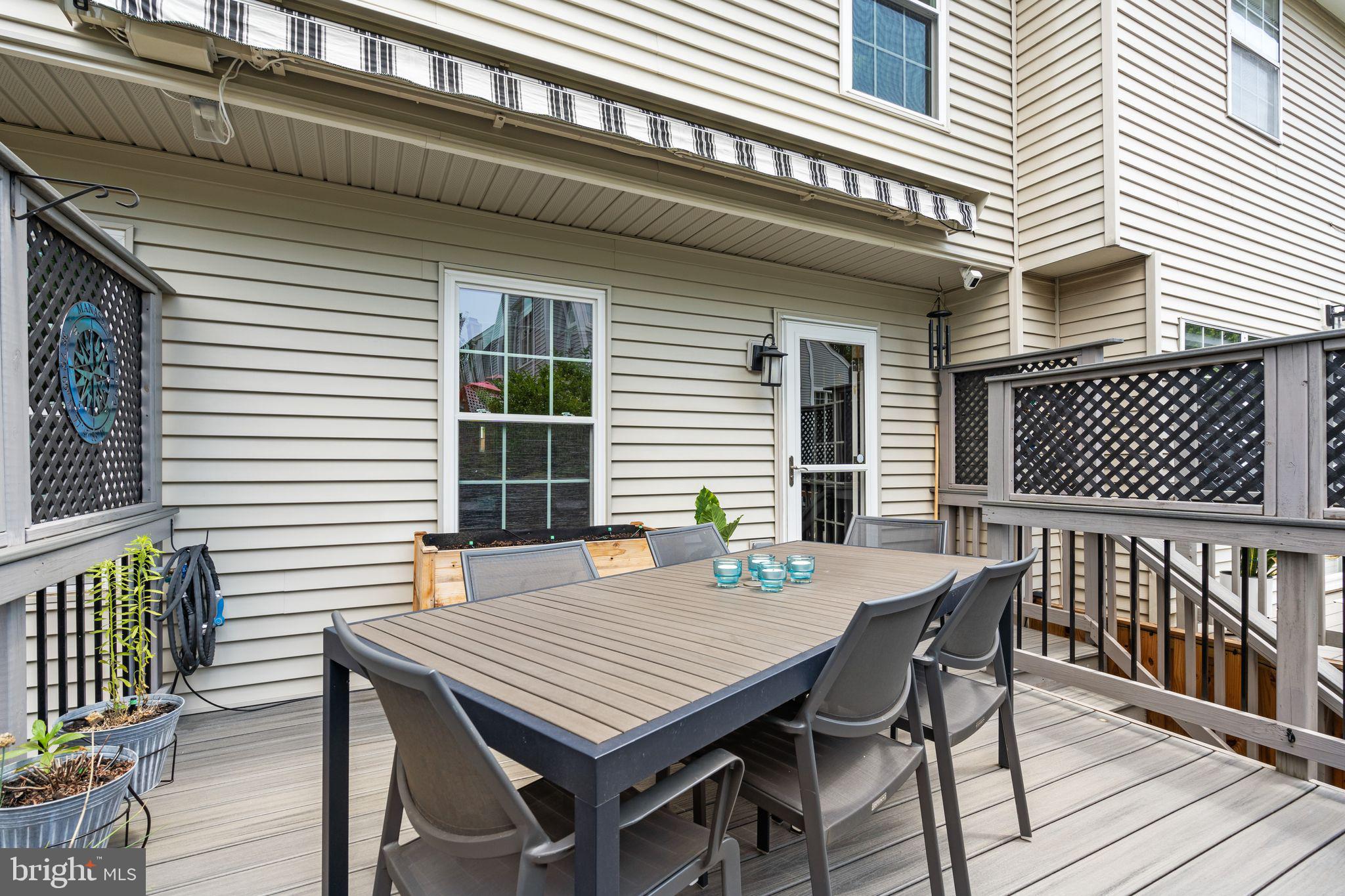 WELLINGTON/CLOVERHILL - Residential