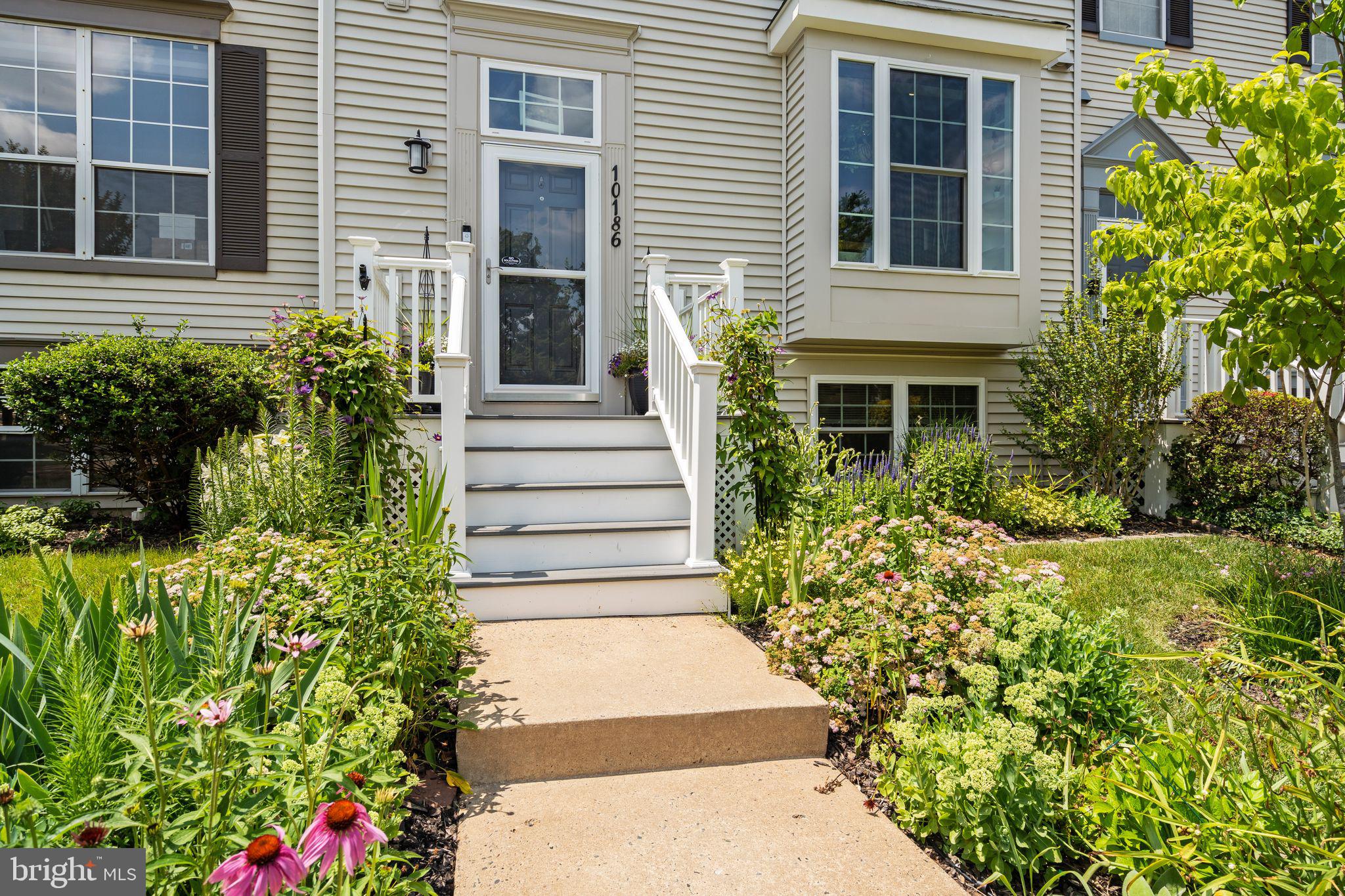 WELLINGTON/CLOVERHILL - Residential