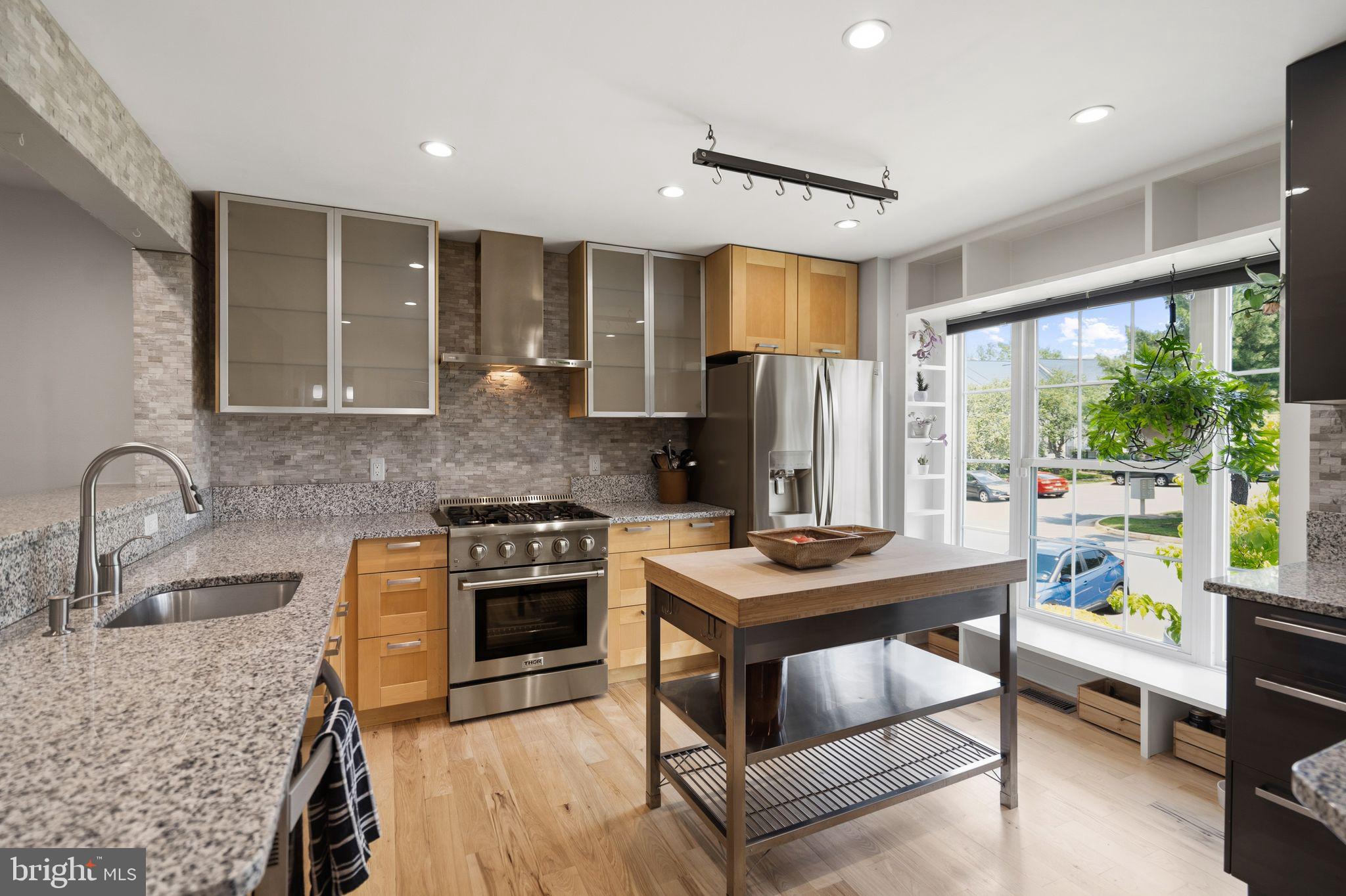 WELLINGTON/CLOVERHILL - Residential