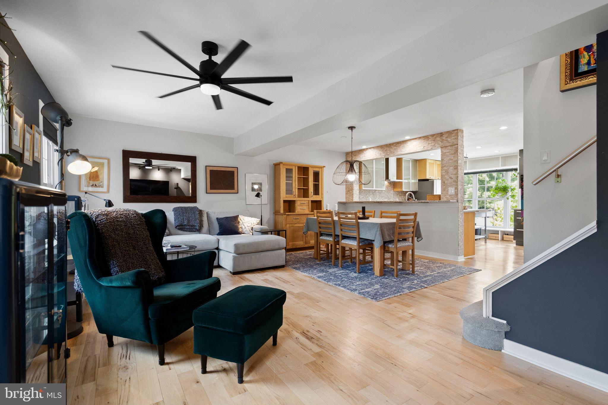WELLINGTON/CLOVERHILL - Residential