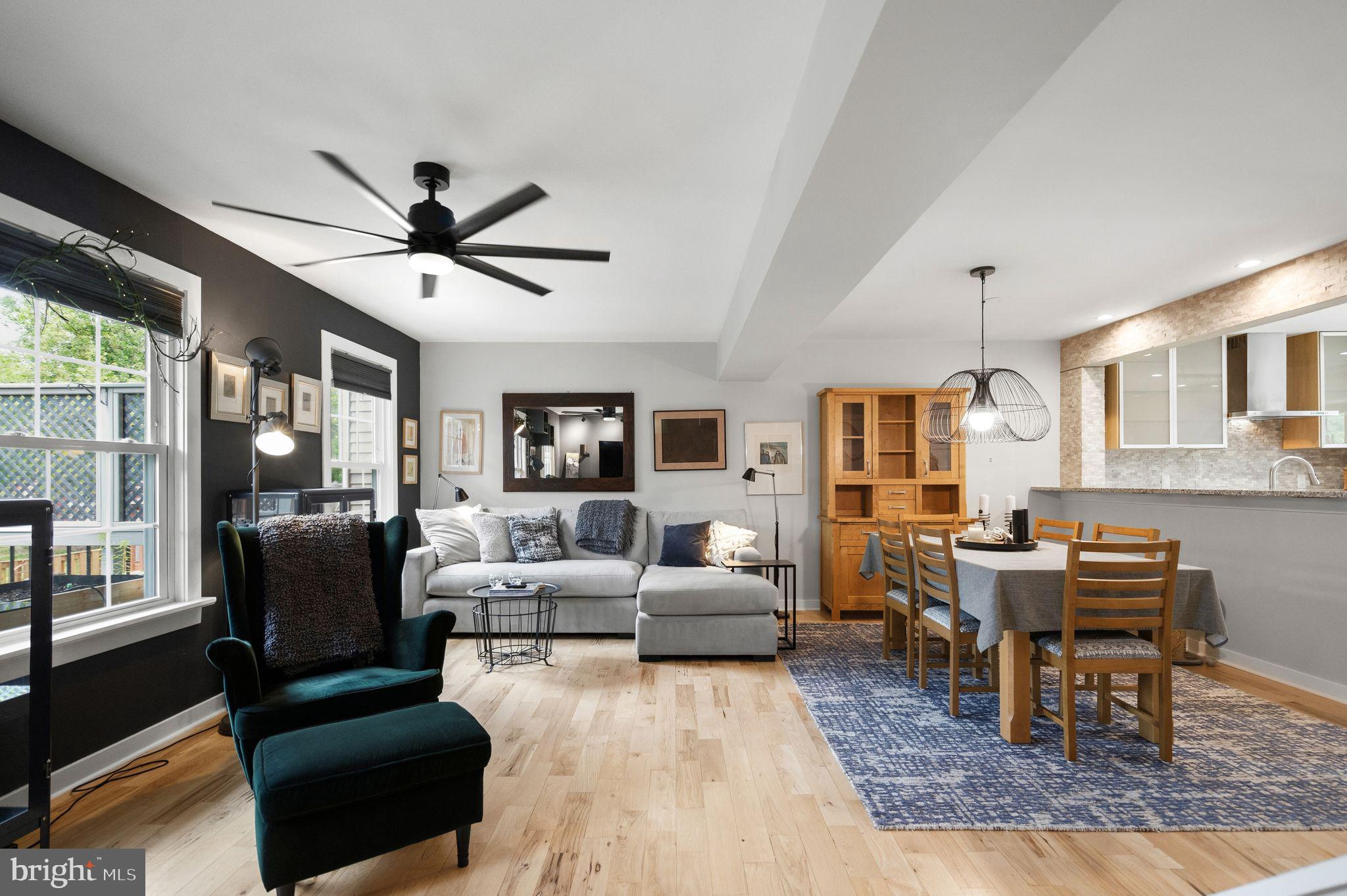 WELLINGTON/CLOVERHILL - Residential