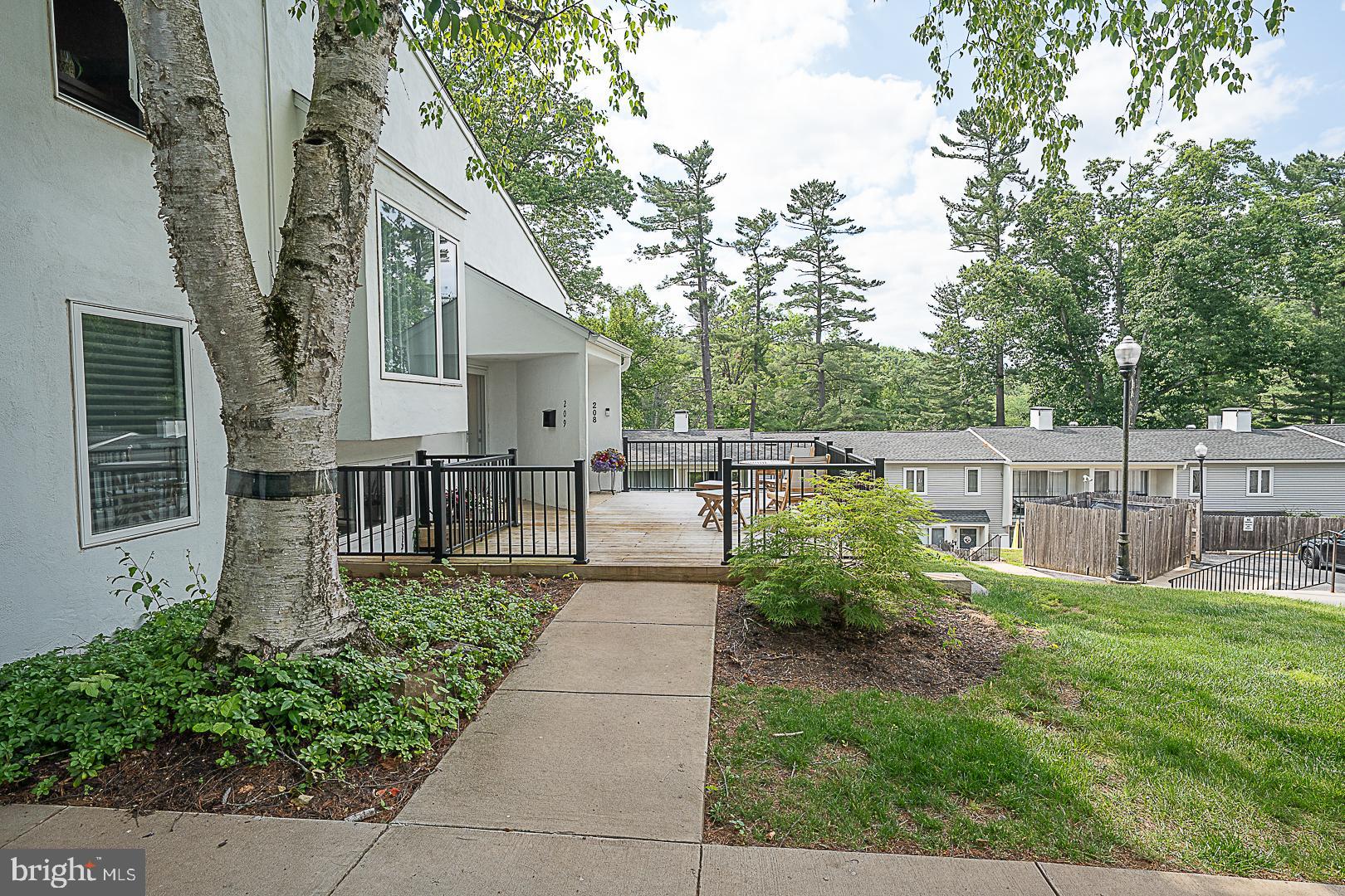 GREENE COUNTRIE VI - Residential
