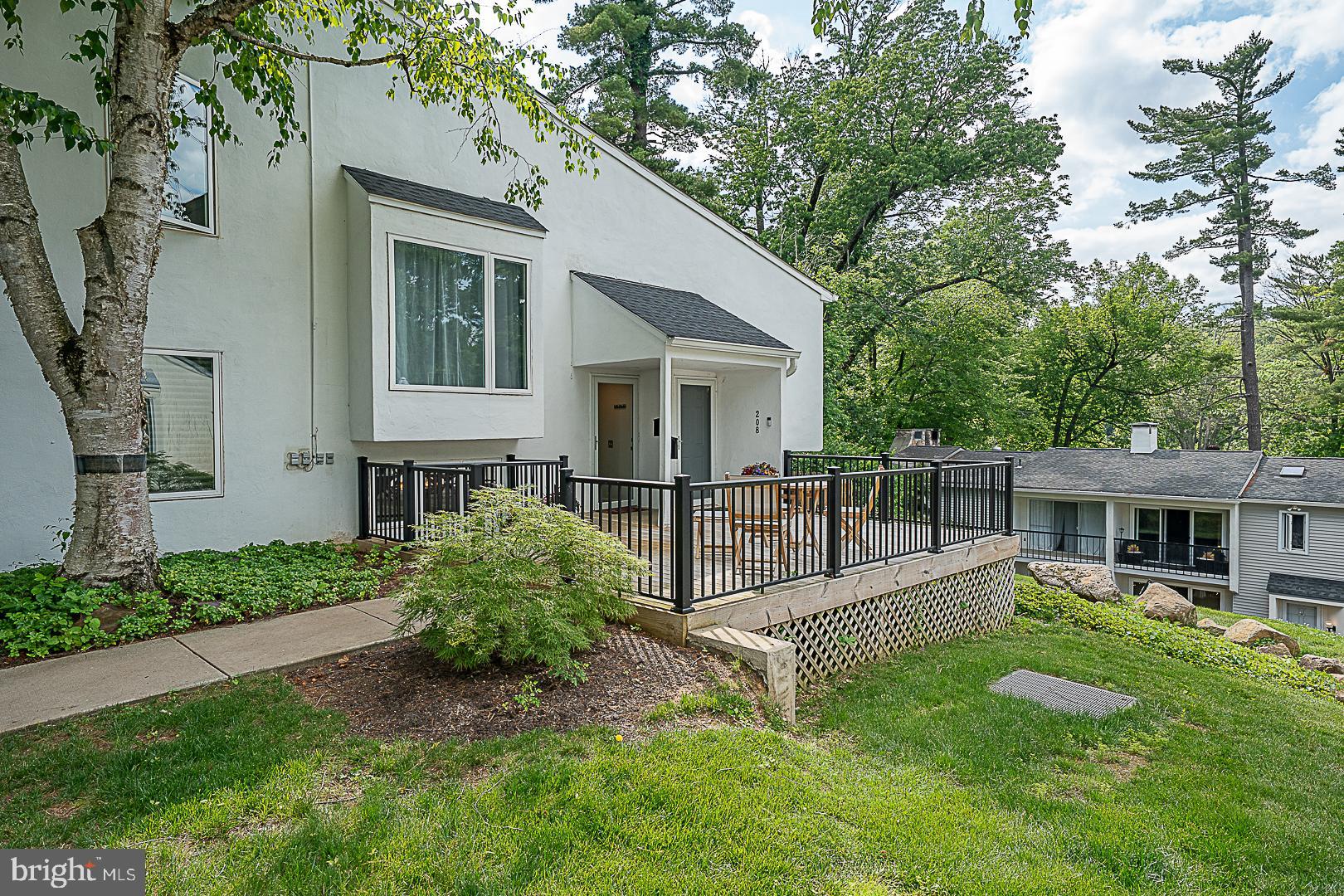 GREENE COUNTRIE VI - Residential