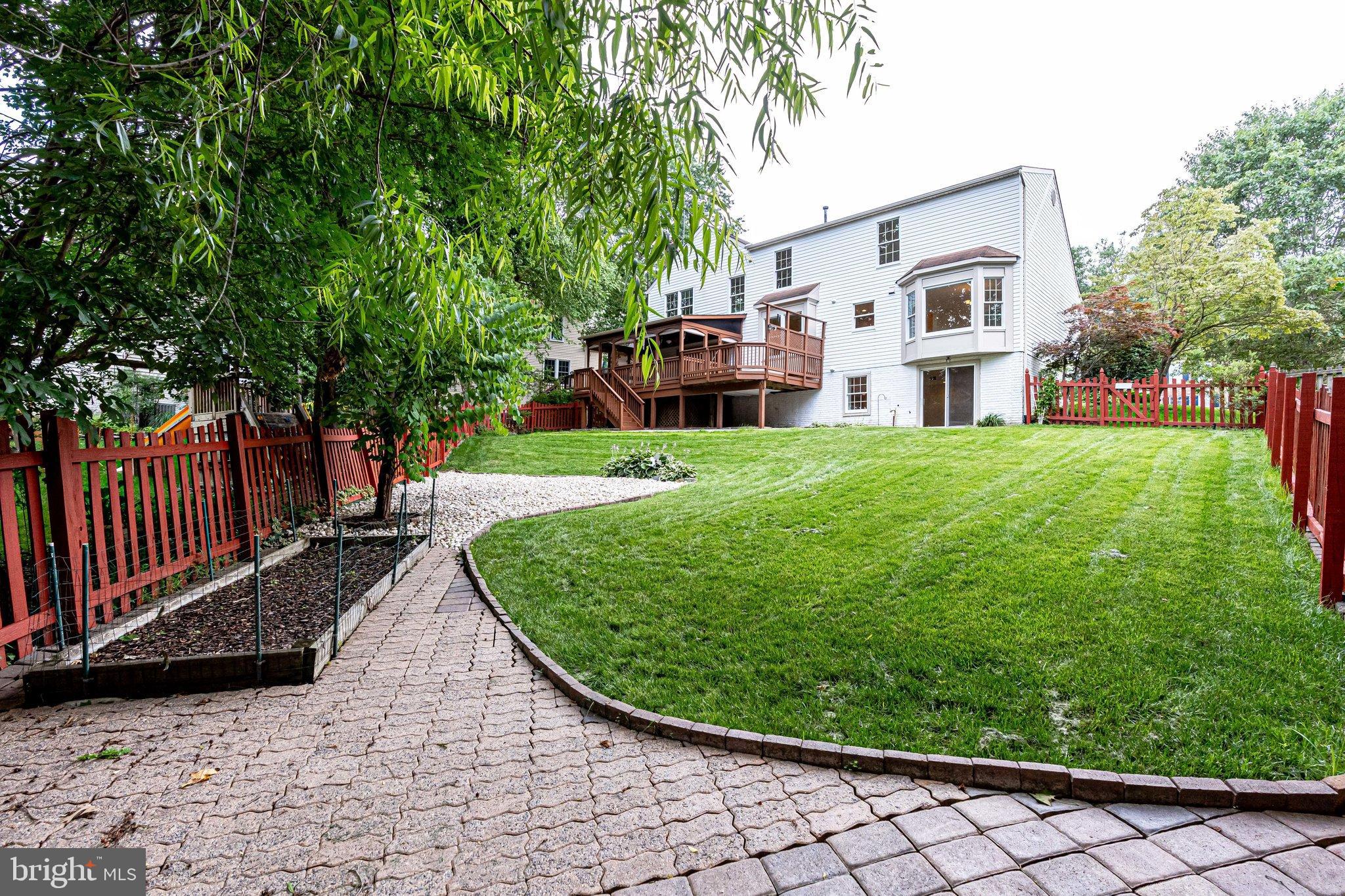 LITTLE ROCKY RUN - Residential