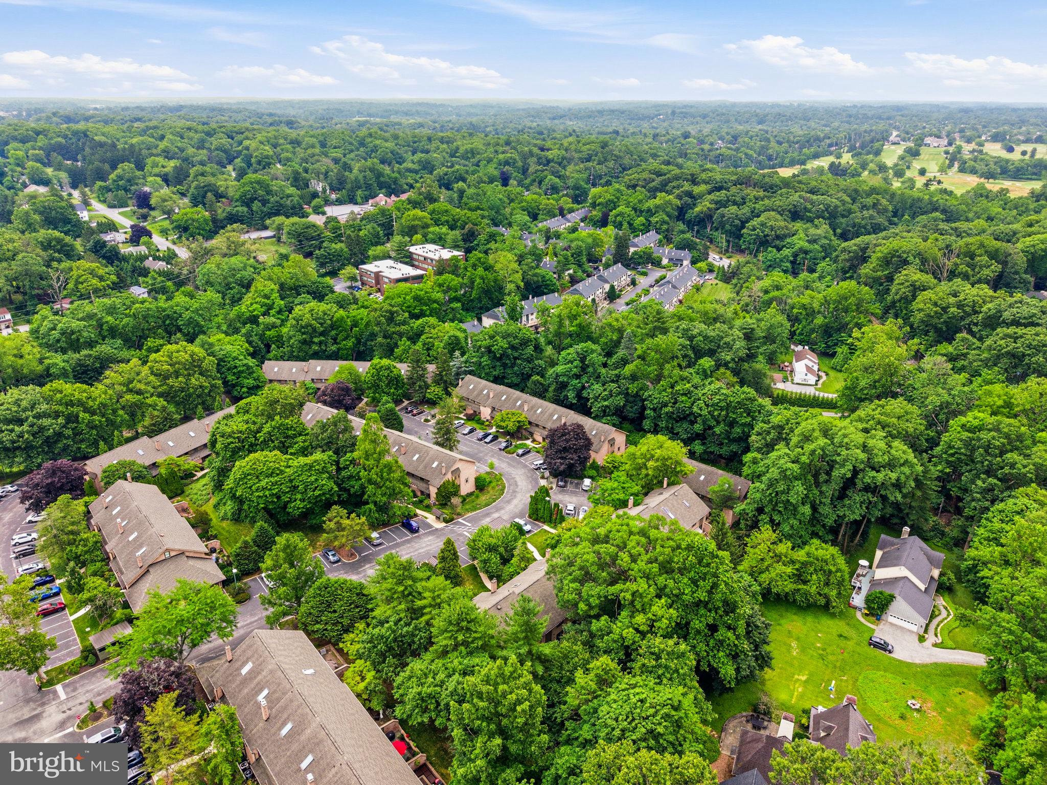 PAOLI WOODS - Residential