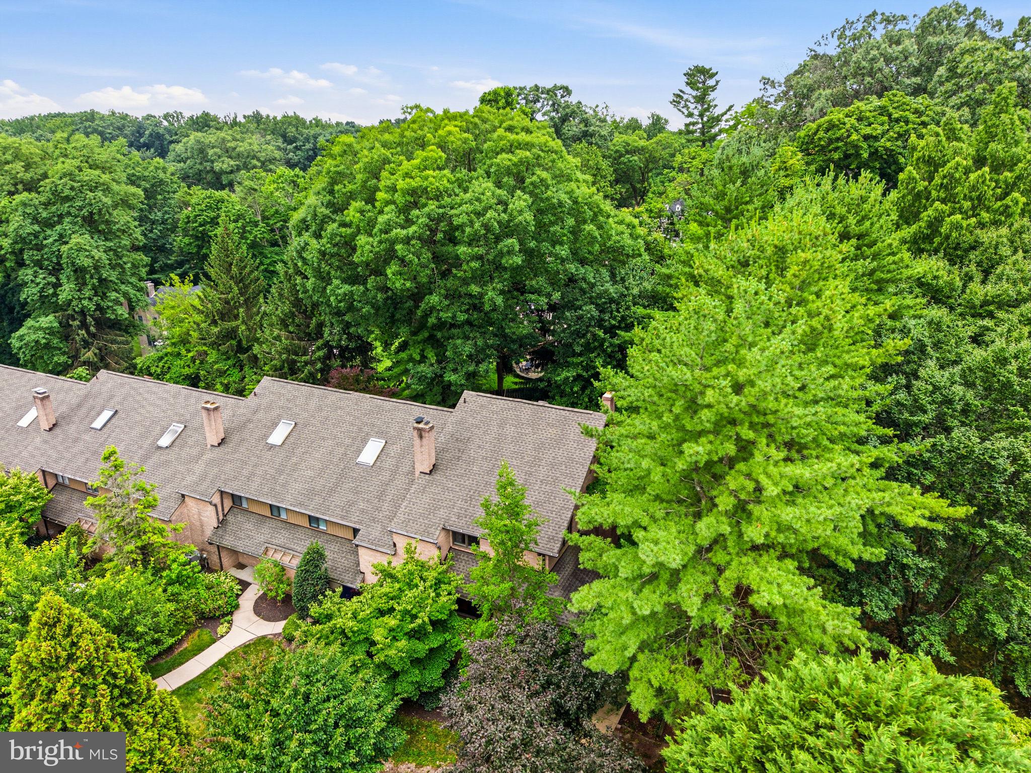 PAOLI WOODS - Residential