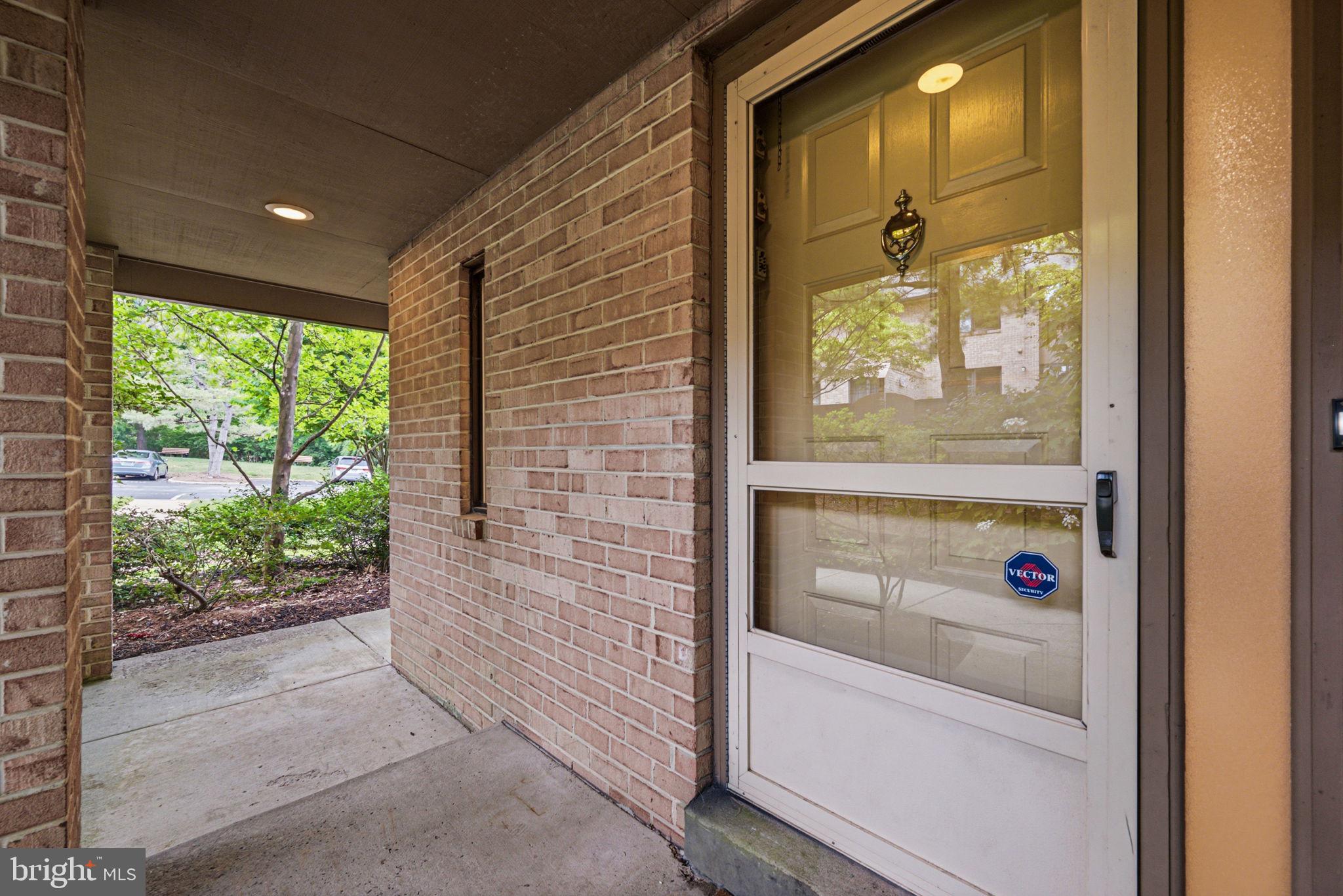 PAOLI WOODS - Residential