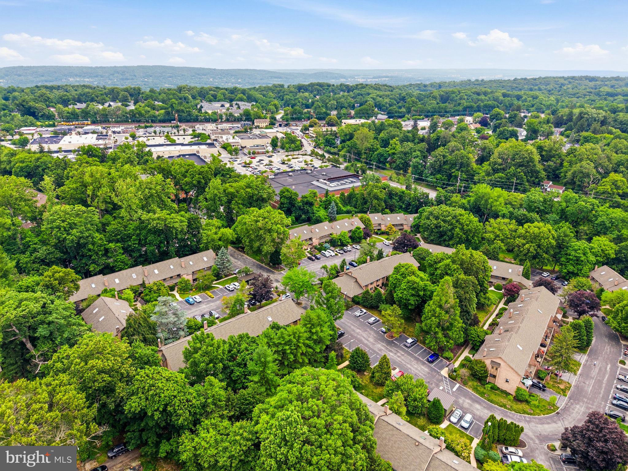 PAOLI WOODS - Residential