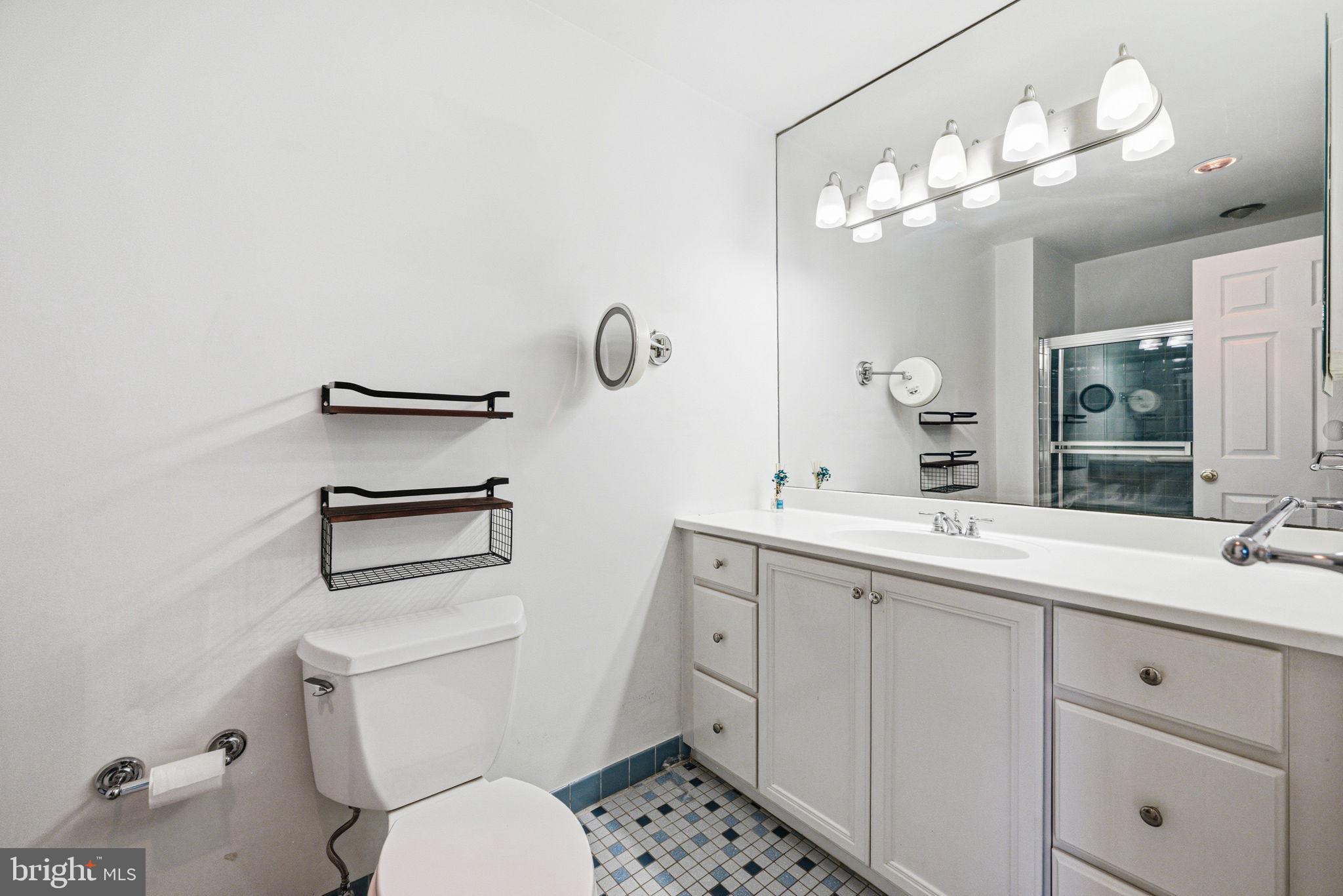PAOLI WOODS - Residential