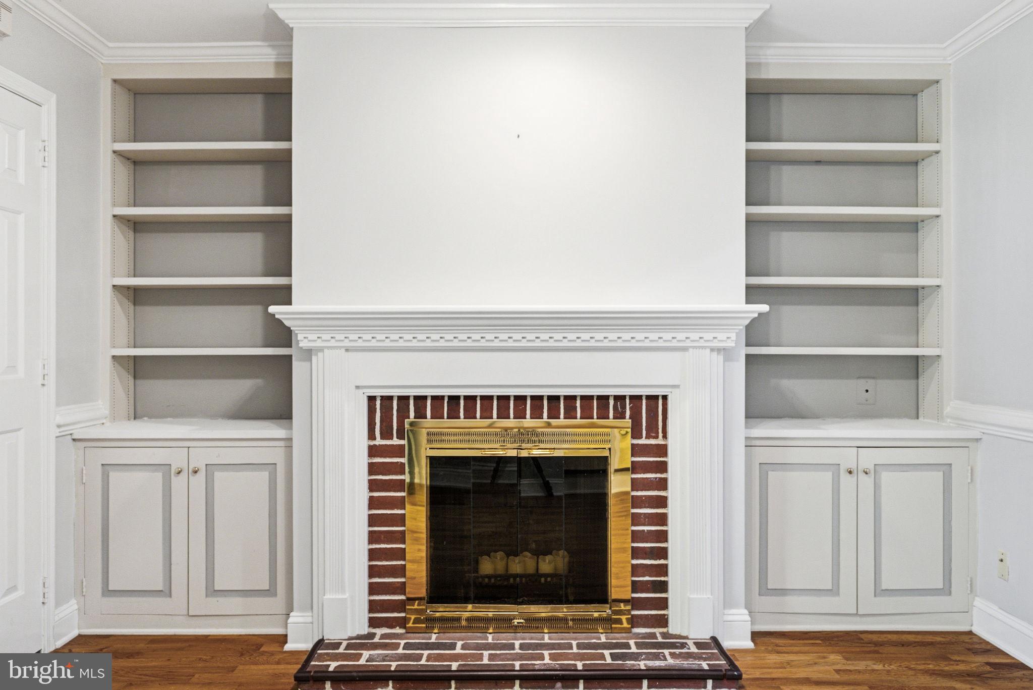 PAOLI WOODS - Residential