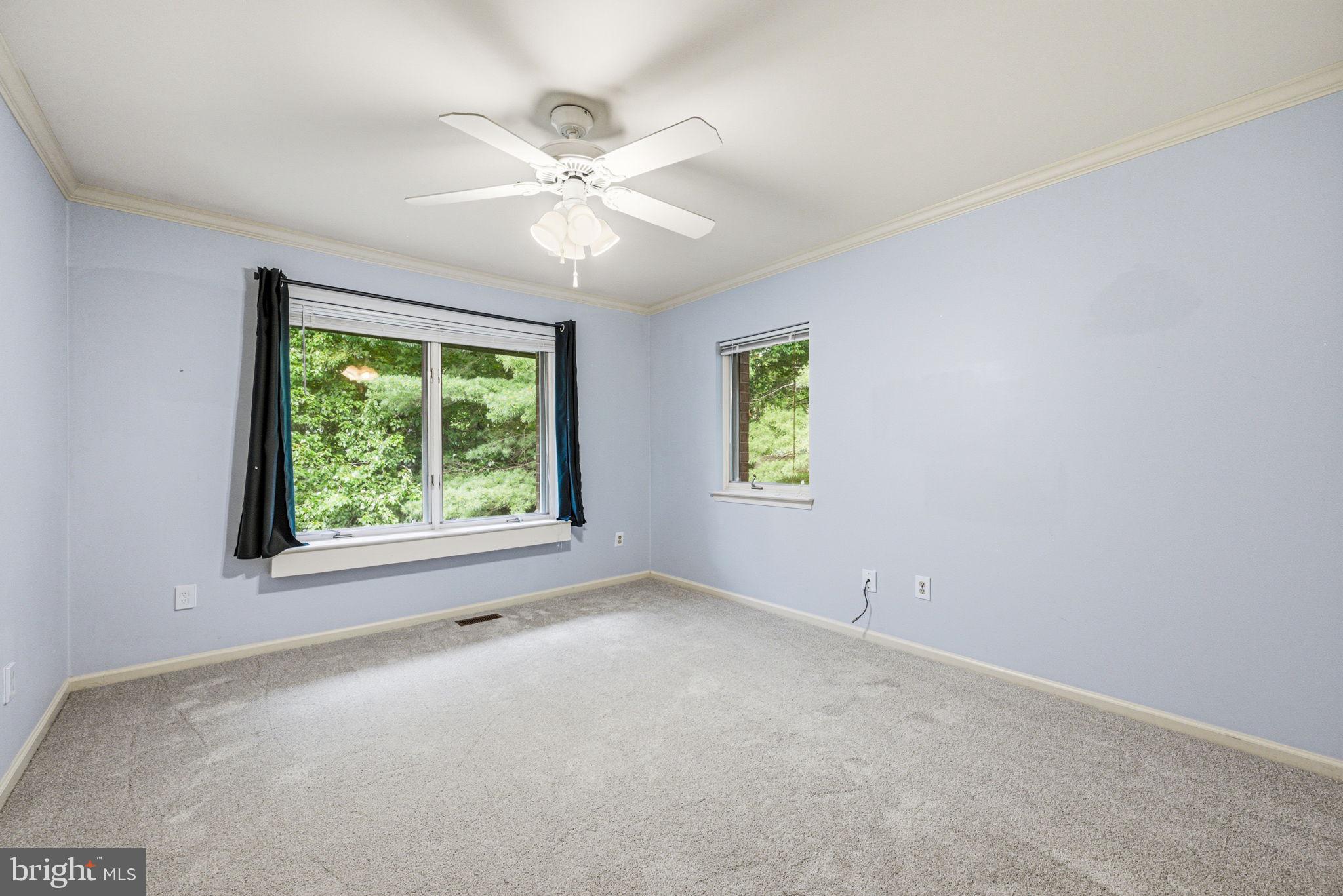 PAOLI WOODS - Residential