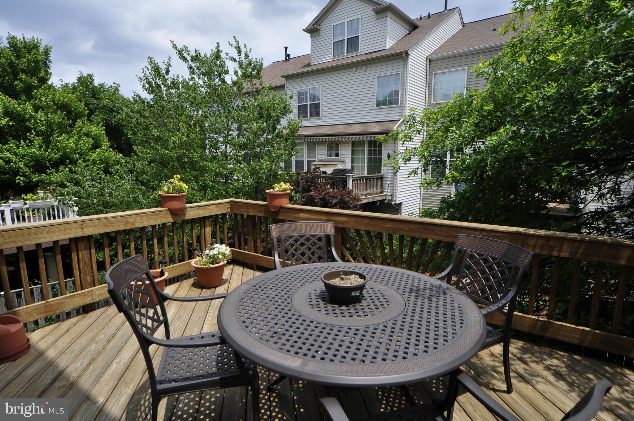 STONEGATE - Residential