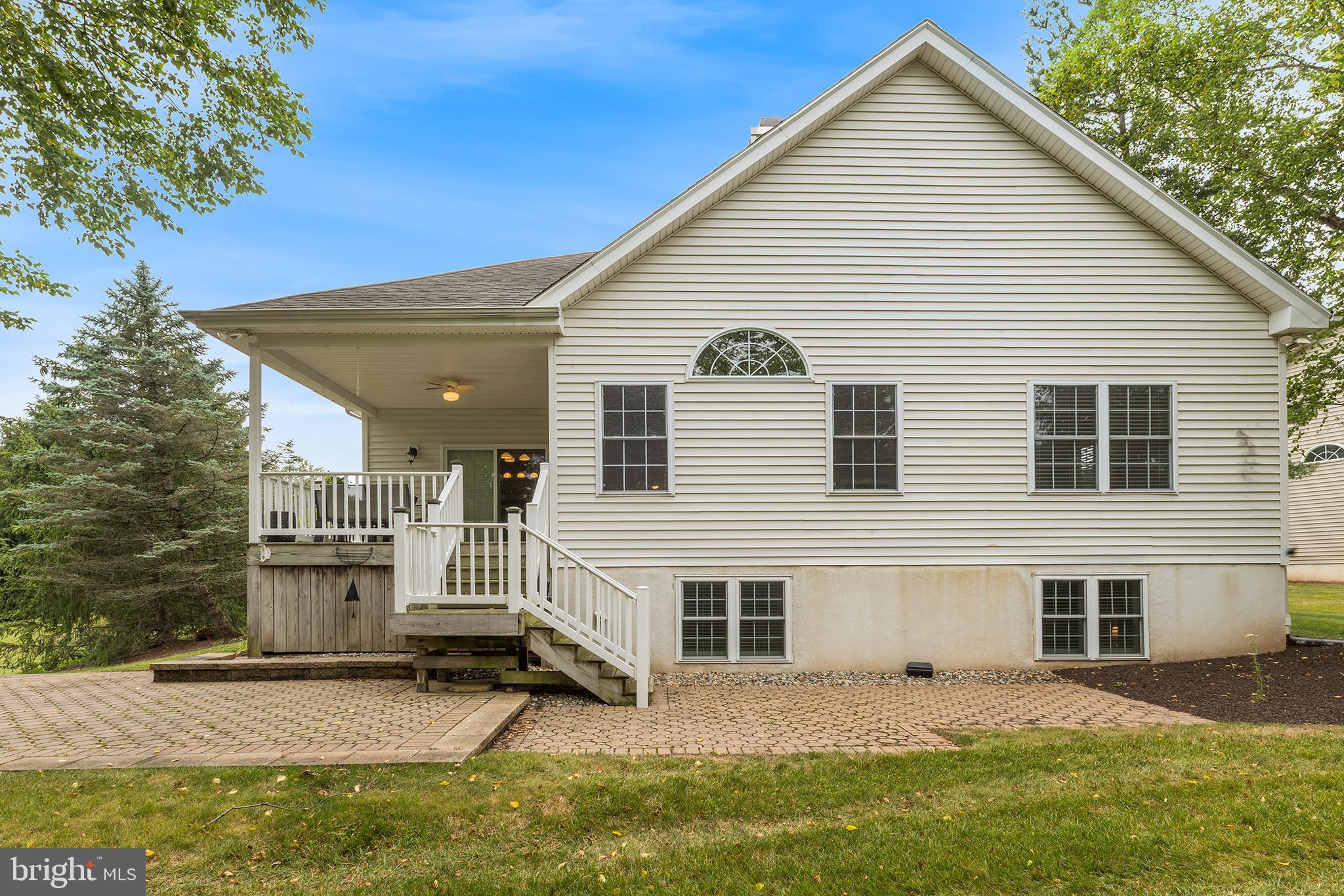FOX RUN PRESERVE - Residential