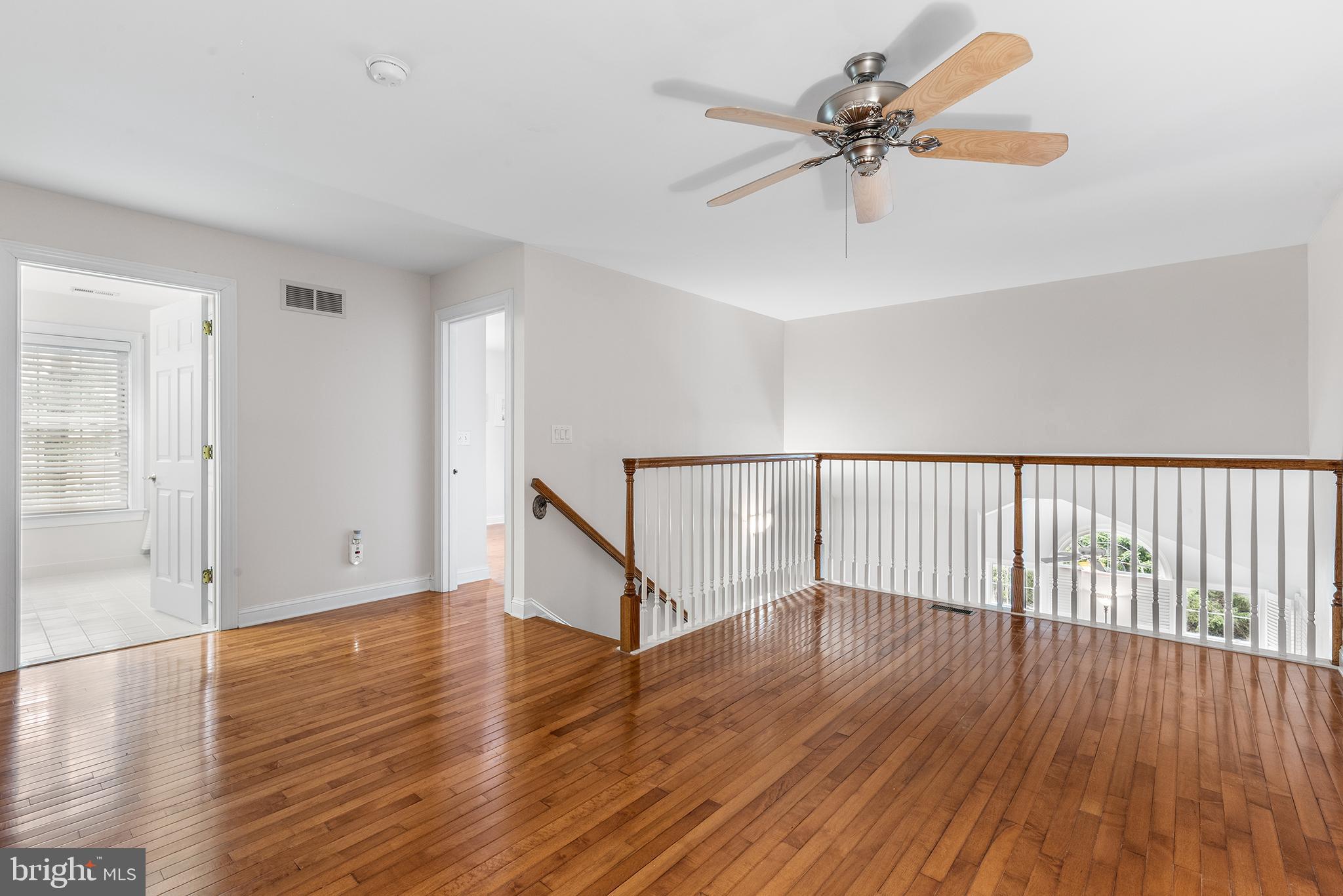 FOX RUN PRESERVE - Residential