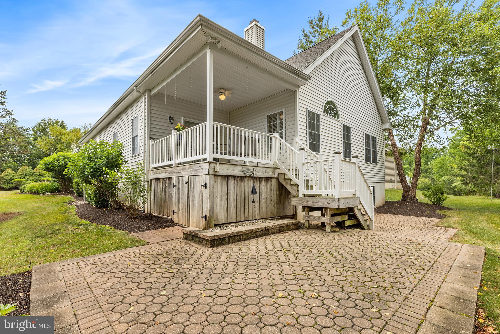 FOX RUN PRESERVE - Residential