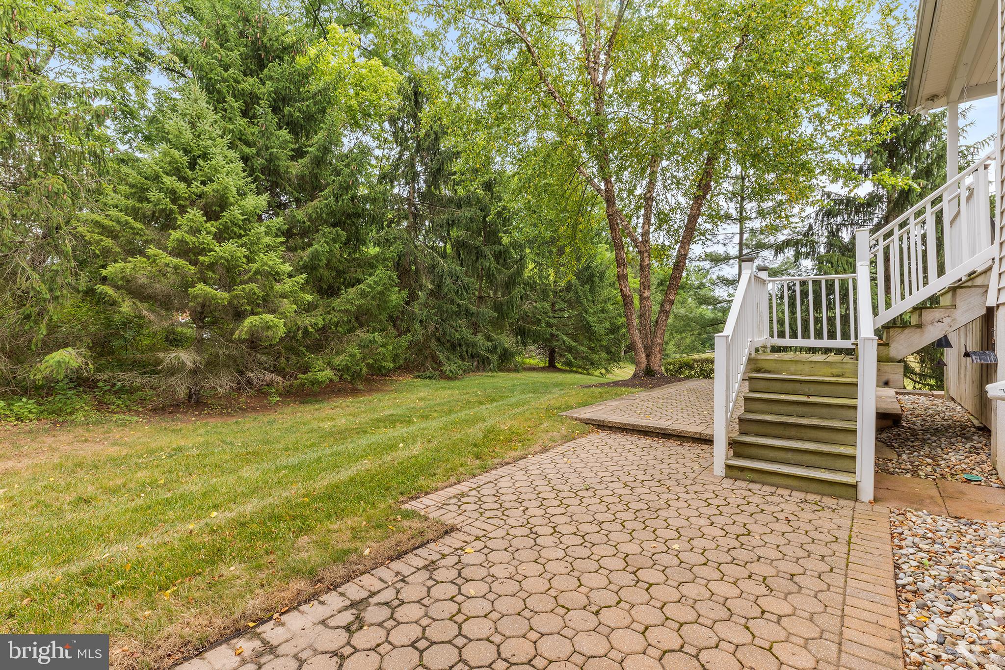 FOX RUN PRESERVE - Residential
