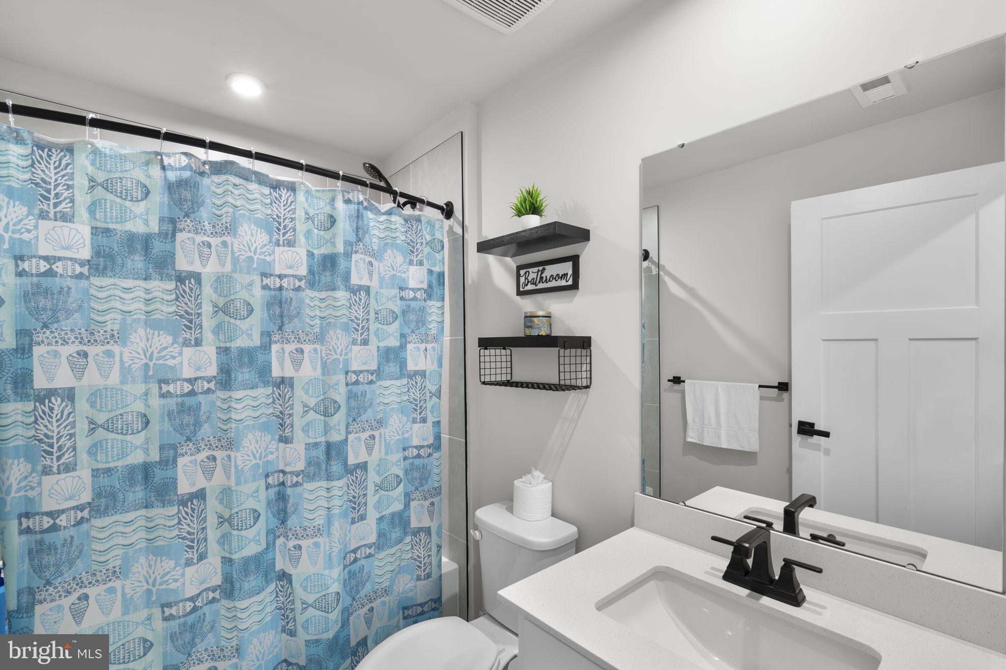 BELLE AIR TOWNHOMES - Residential