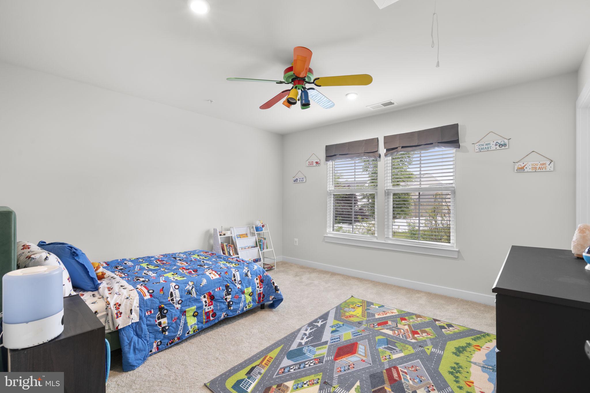 BELLE AIR TOWNHOMES - Residential