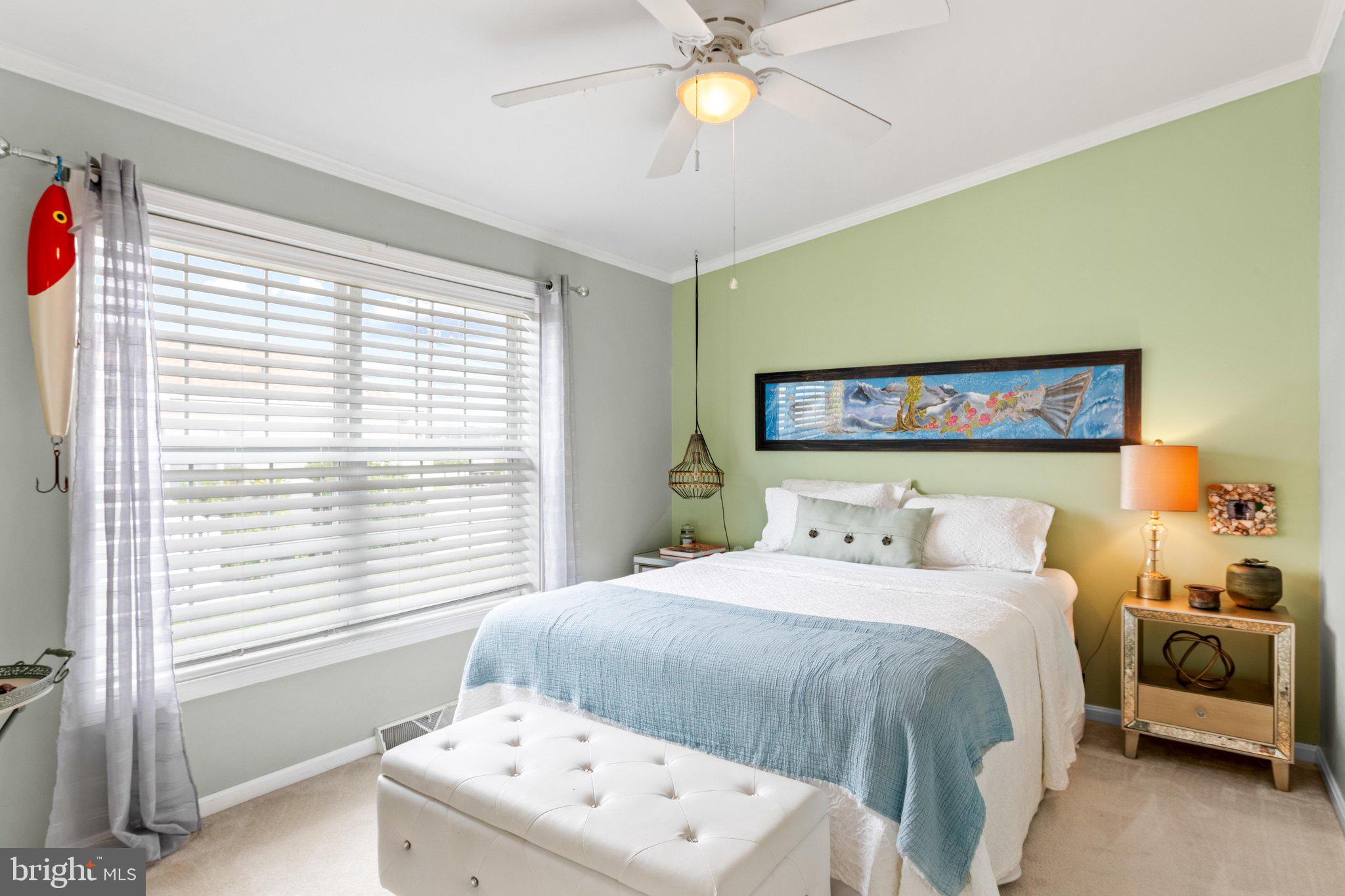 WHITE HOUSE BEACH - Residential