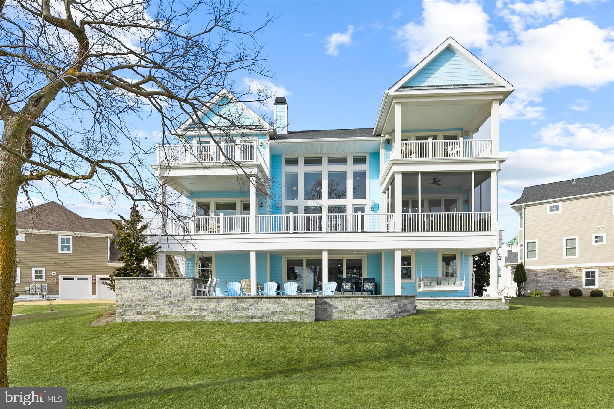 PENINSULA - Residential