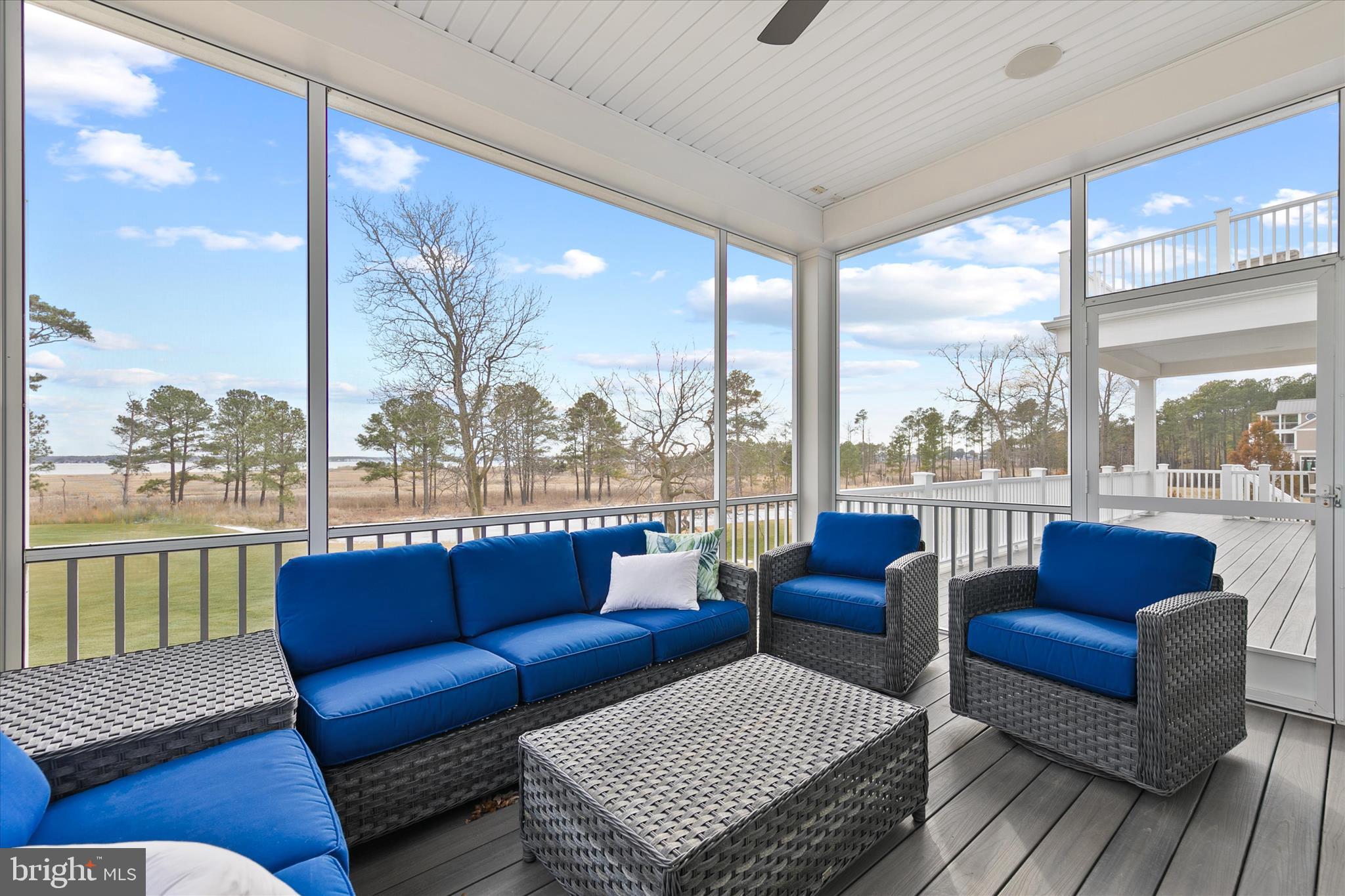 PENINSULA - Residential