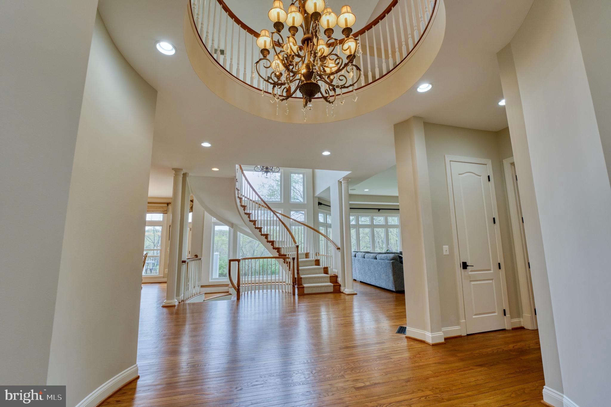 BEACON HILL - Residential