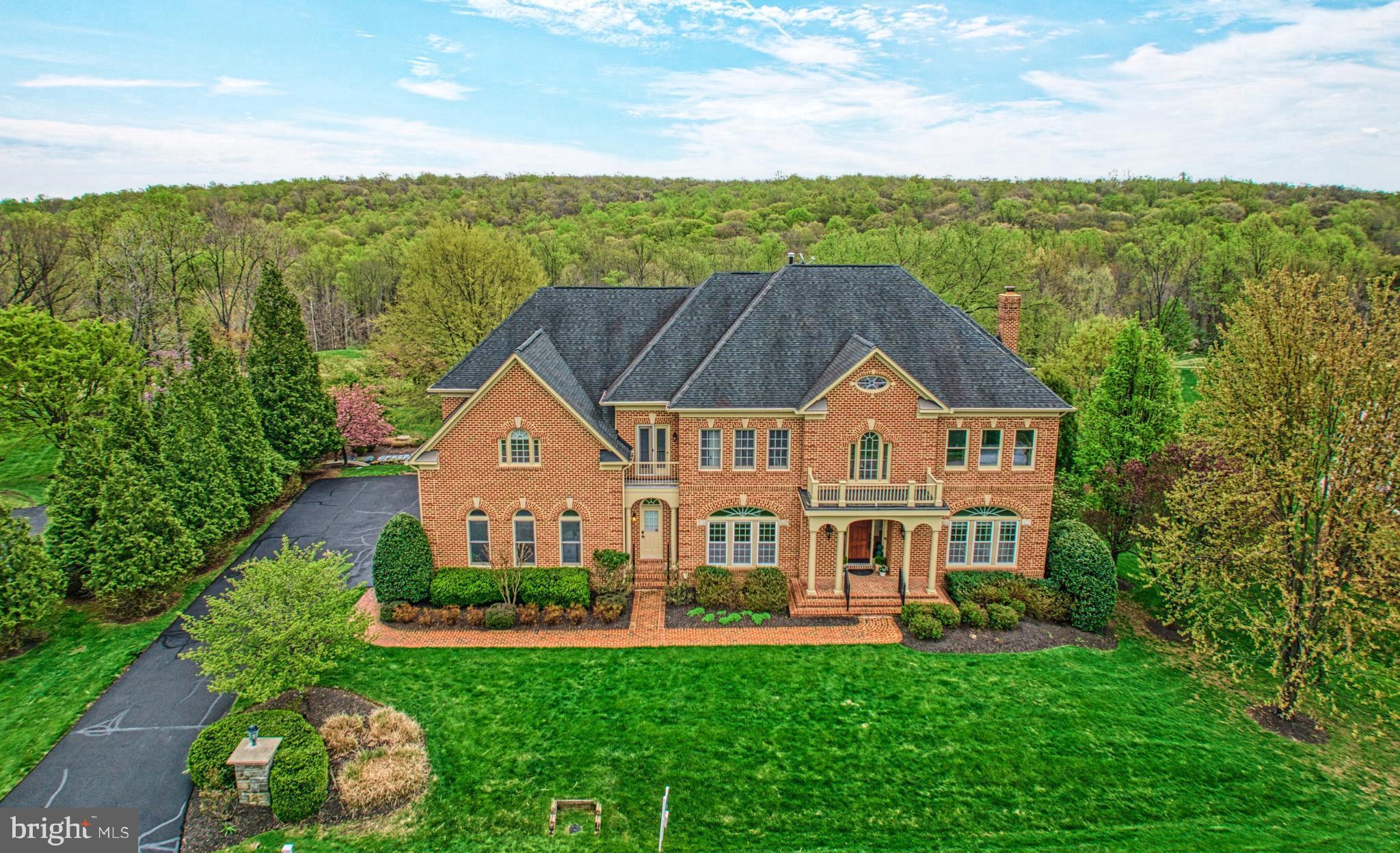 BEACON HILL - Residential