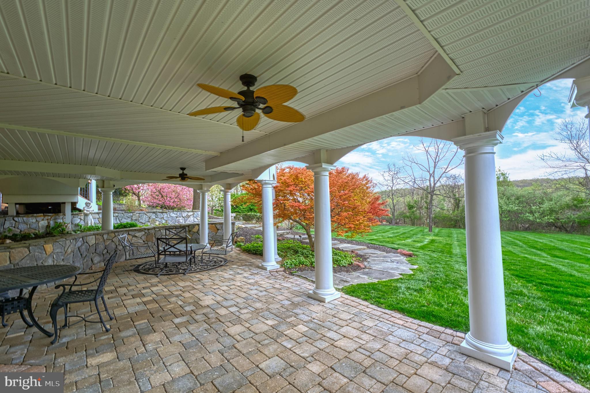 BEACON HILL - Residential