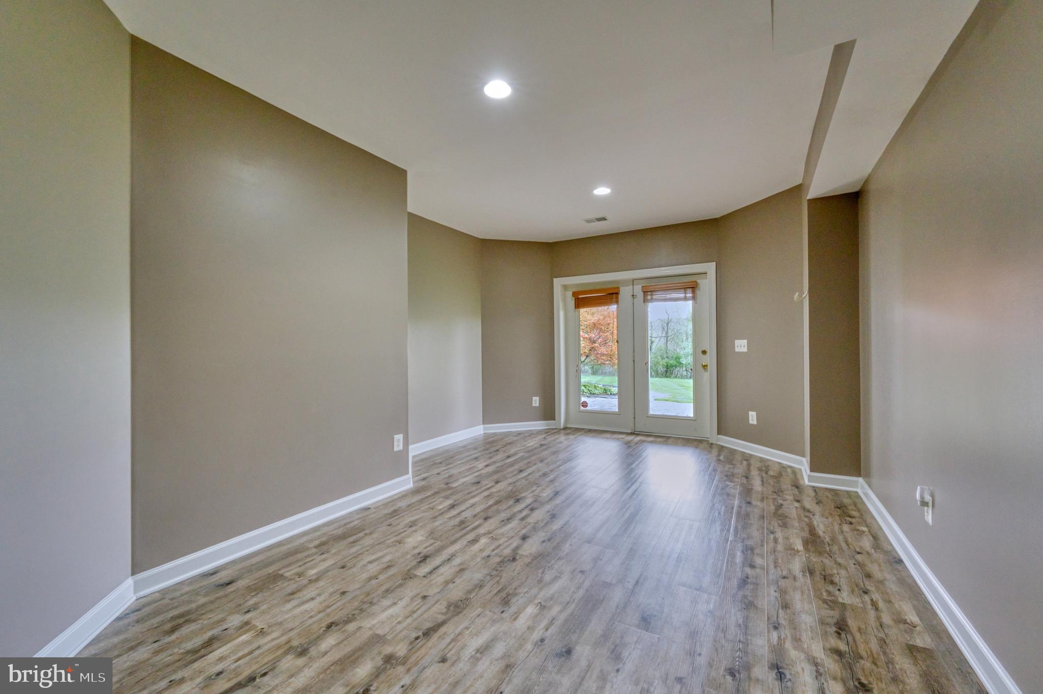 BEACON HILL - Residential