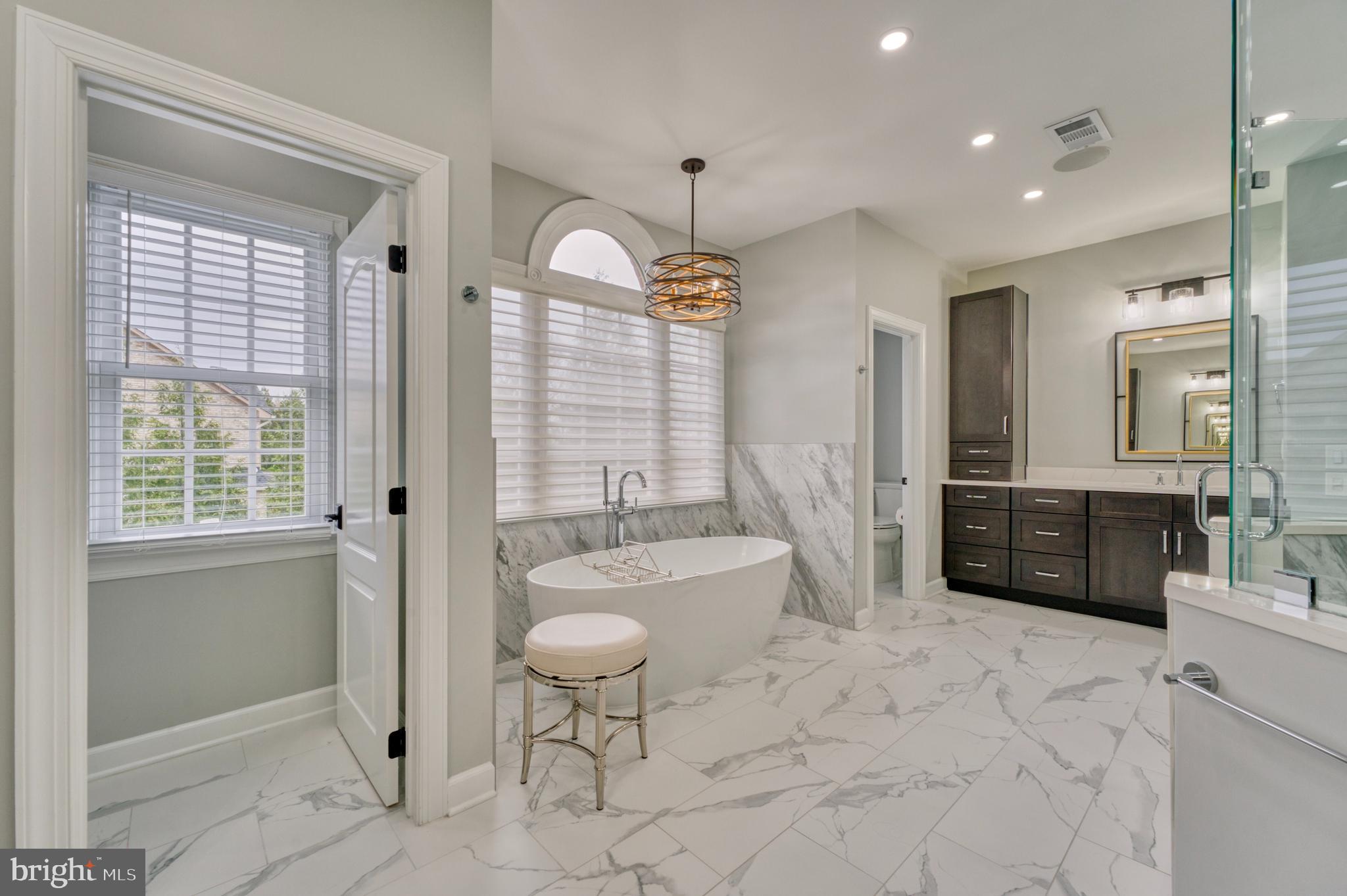 BEACON HILL - Residential
