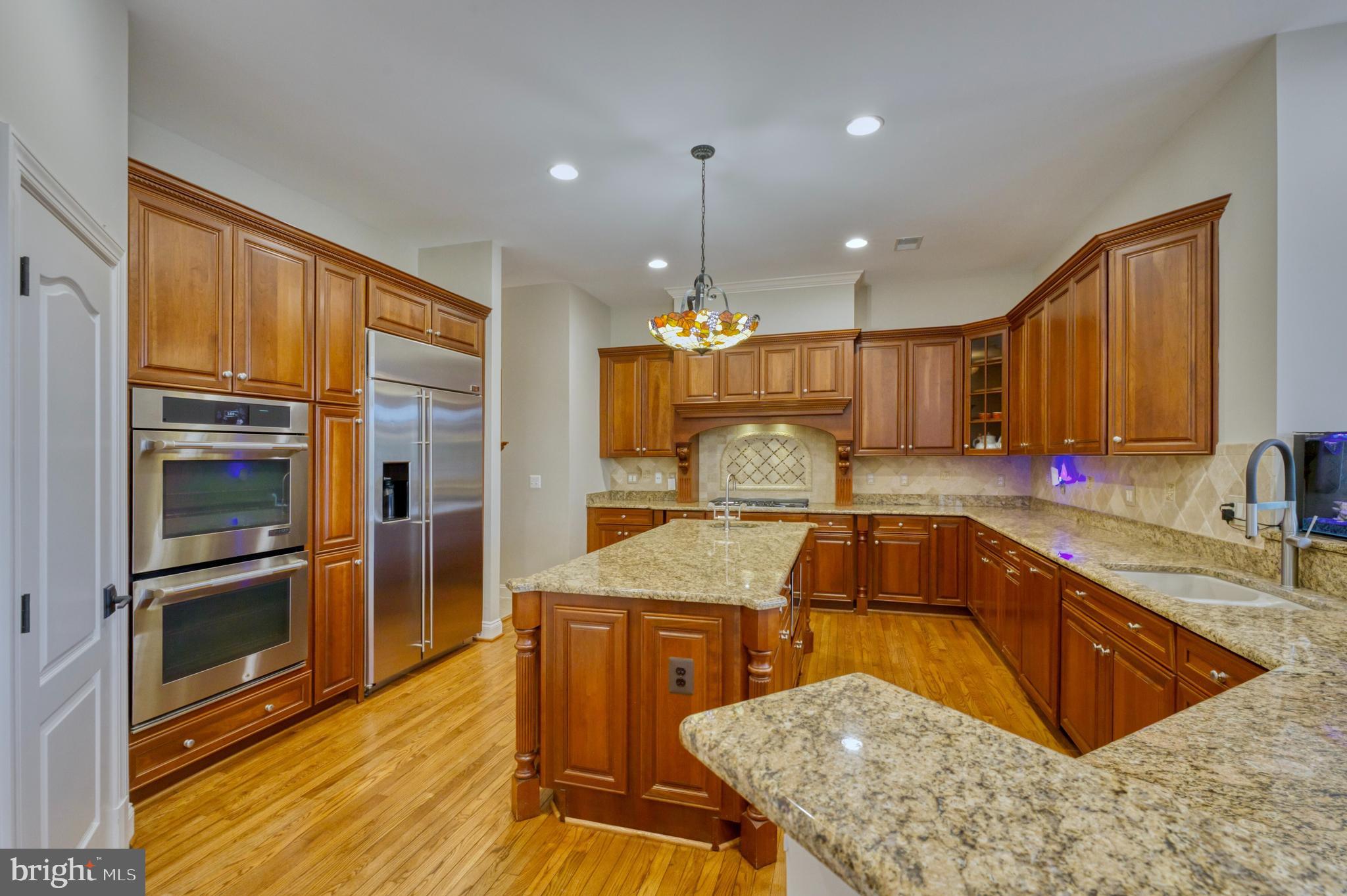 BEACON HILL - Residential