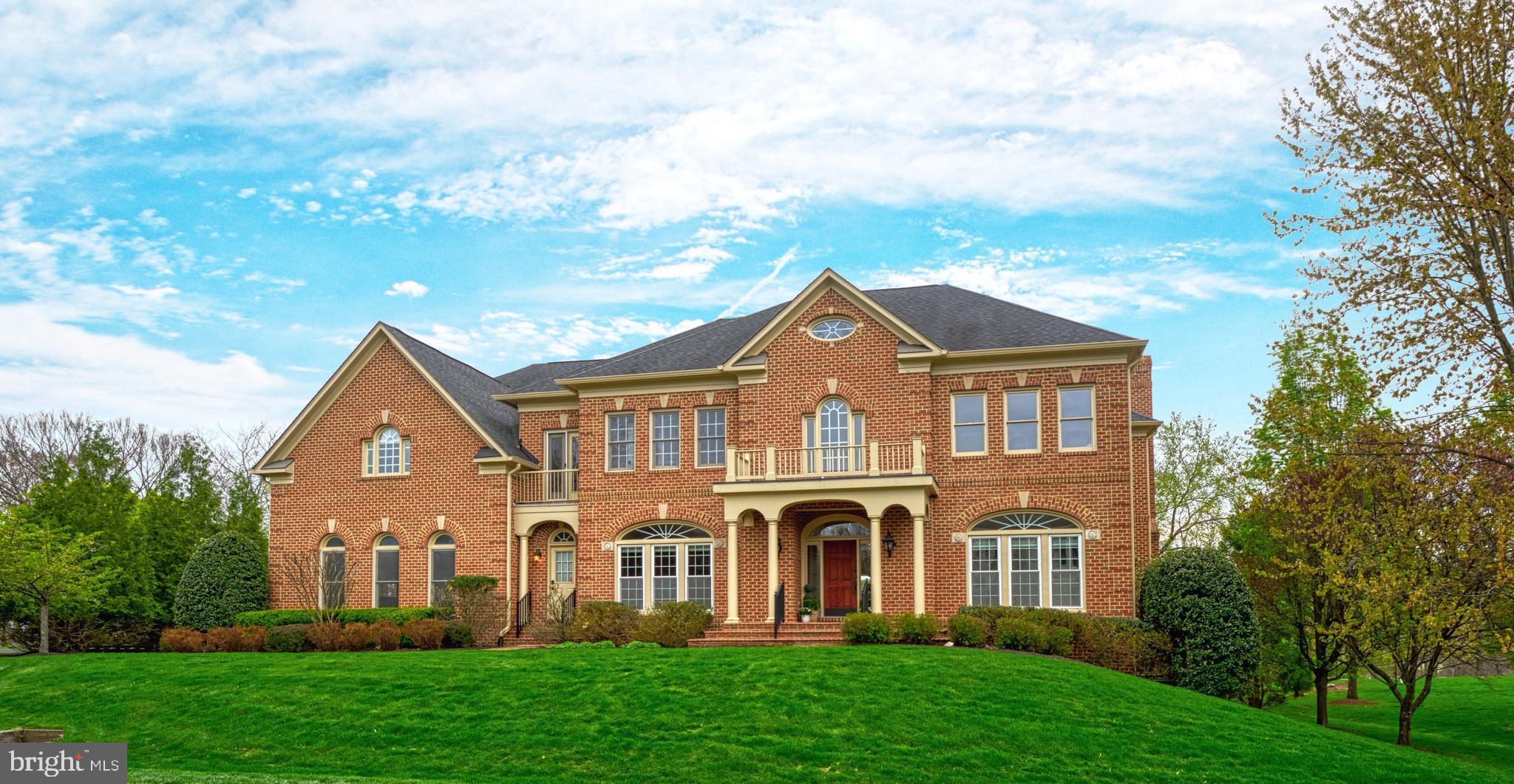 BEACON HILL - Residential