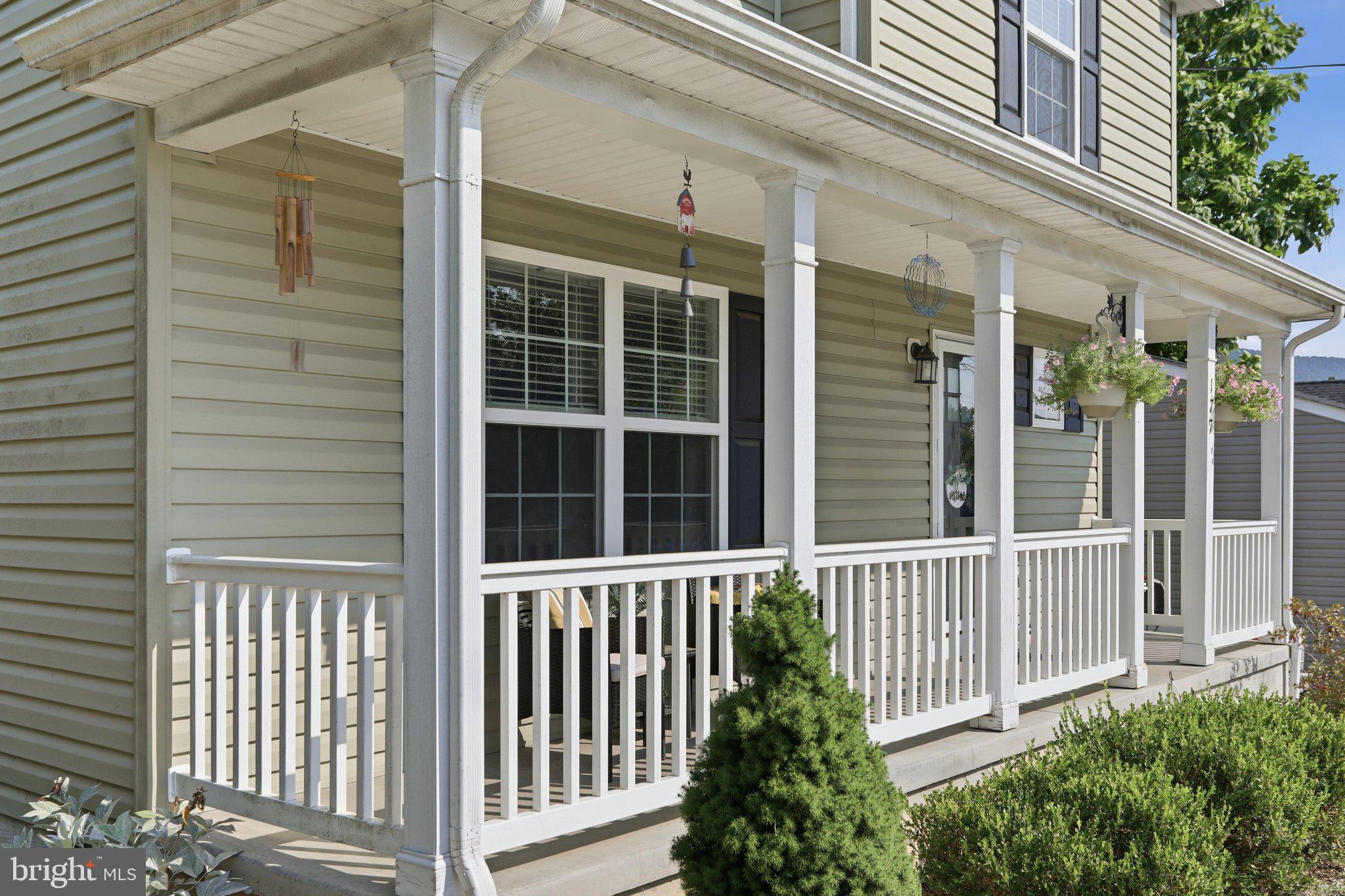 TOWN OF STRASBURG - Residential