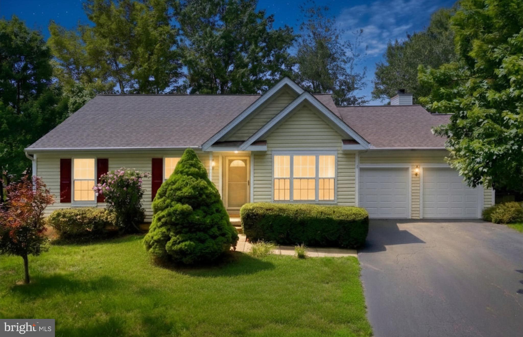 ROUND HILL - Residential