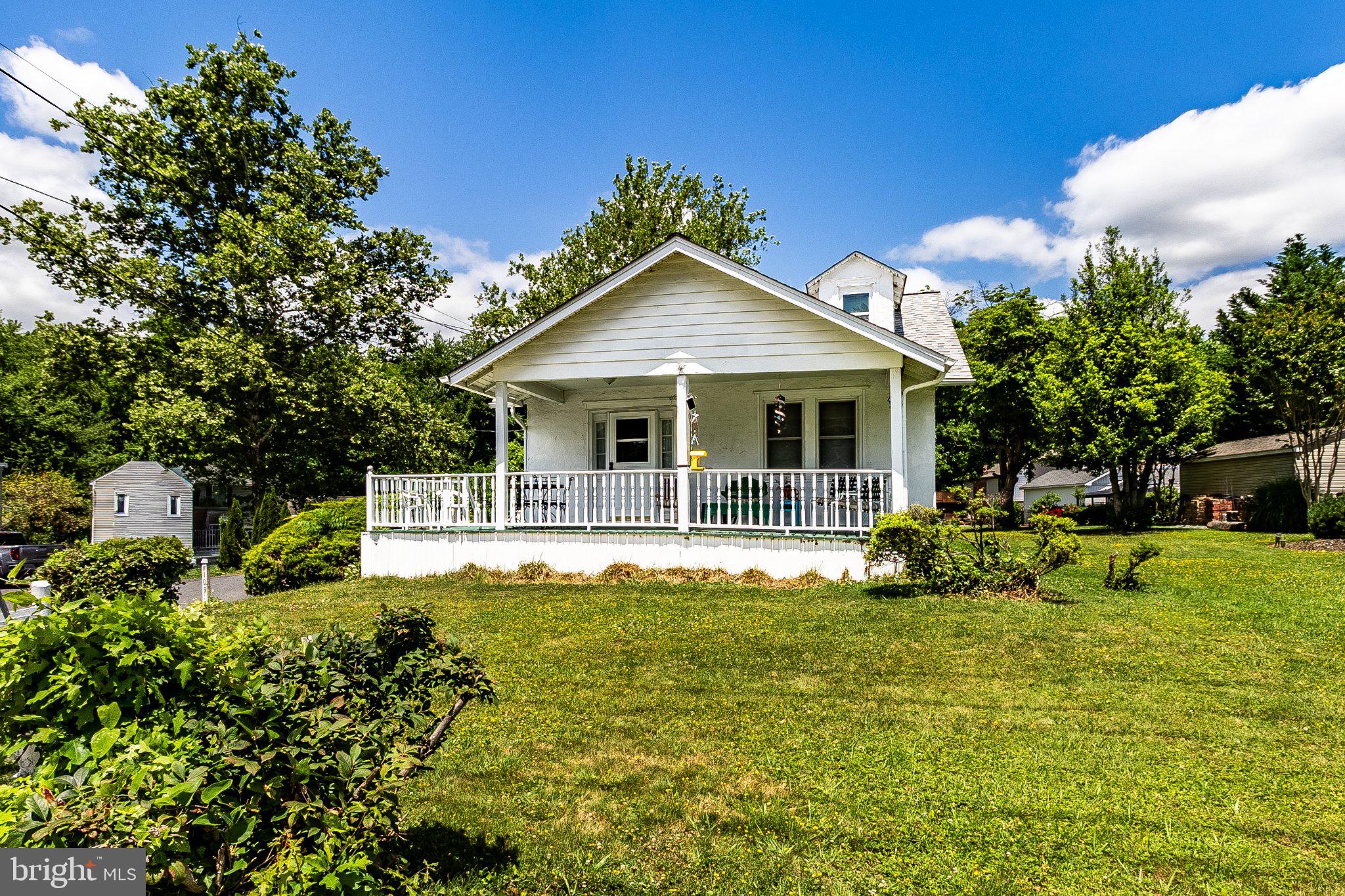Prime location, endless potential — this is the opportunity you've been waiting for! Situated right on Capitol Trail and Kirkwood Highway, steps from the newly remodeled Astro Center Shopping Center, the YMCA, and the Newark Farmers Market, the location speaks for itself.
Sitting on a large lot with a detached garage, updates include LVP flooring, fresh paint, and a newer roof (2018). This property is being sold AS-IS and does need some TLC — but with the right touch, the upside is huge. Residential or investment, and with the possibility of commercial rezoning, the possibilities are truly endless.
Bring your vision and make it yours!