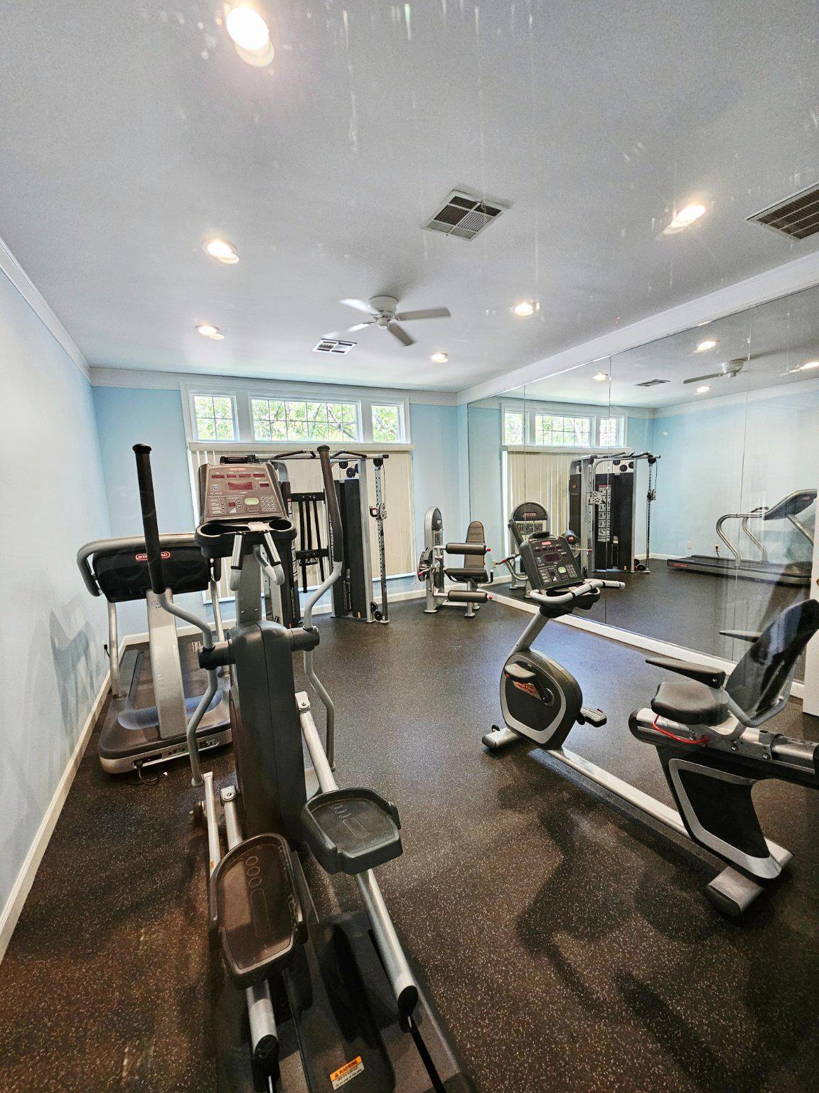SOUTHGLEN AT UNIVERSITY CENTER - Residential