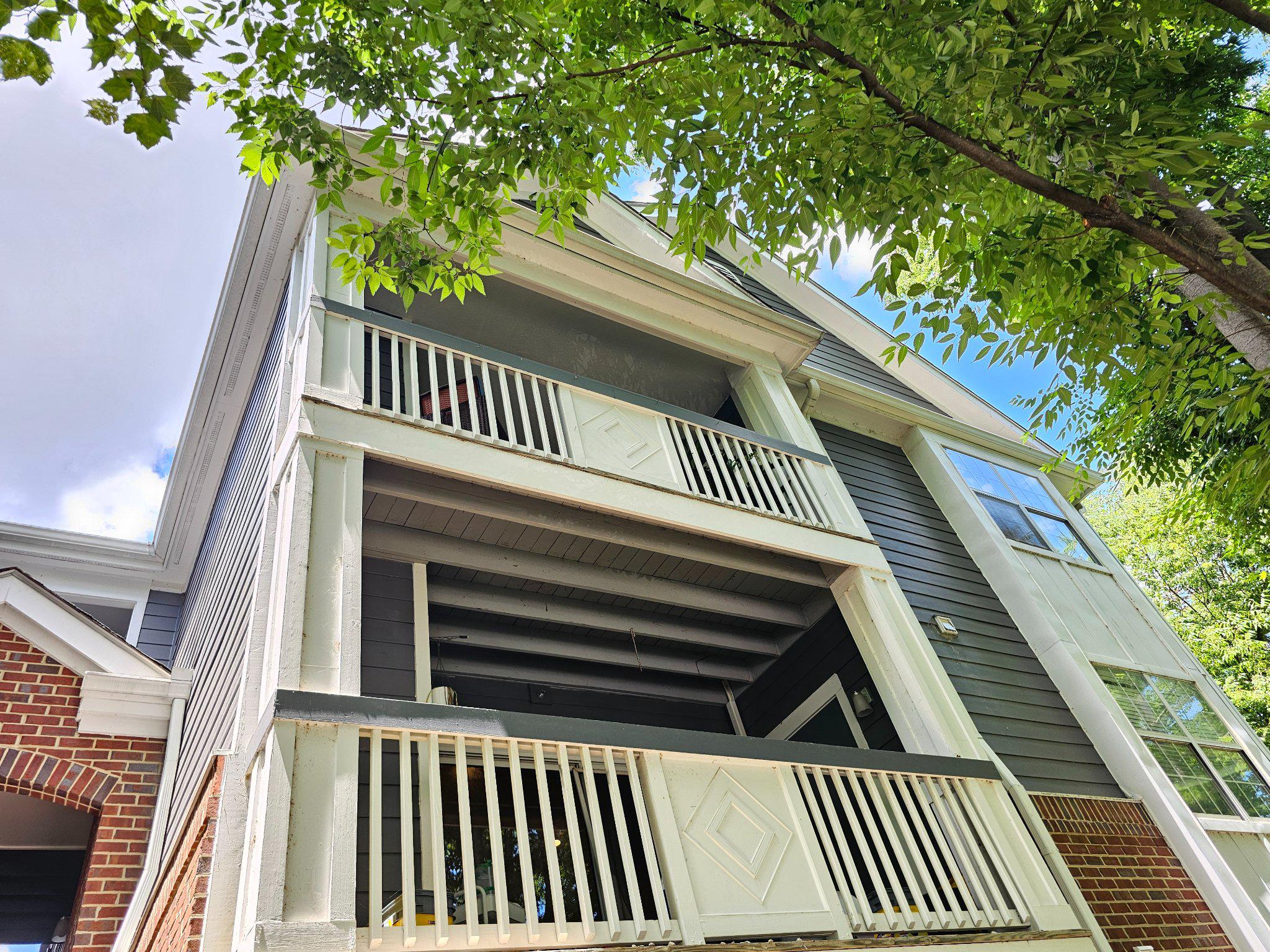SOUTHGLEN AT UNIVERSITY CENTER - Residential