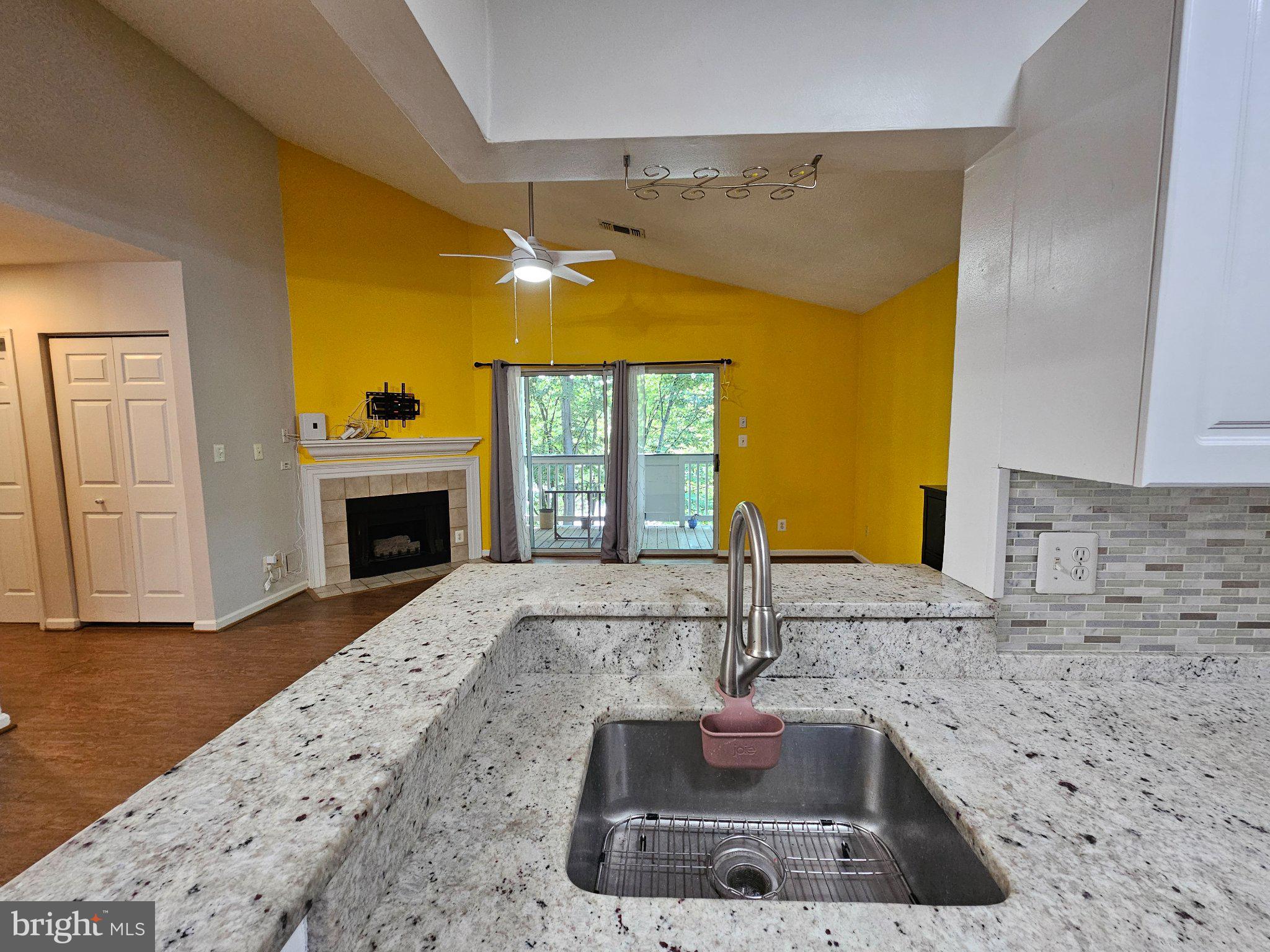 SOUTHGLEN AT UNIVERSITY CENTER - Residential