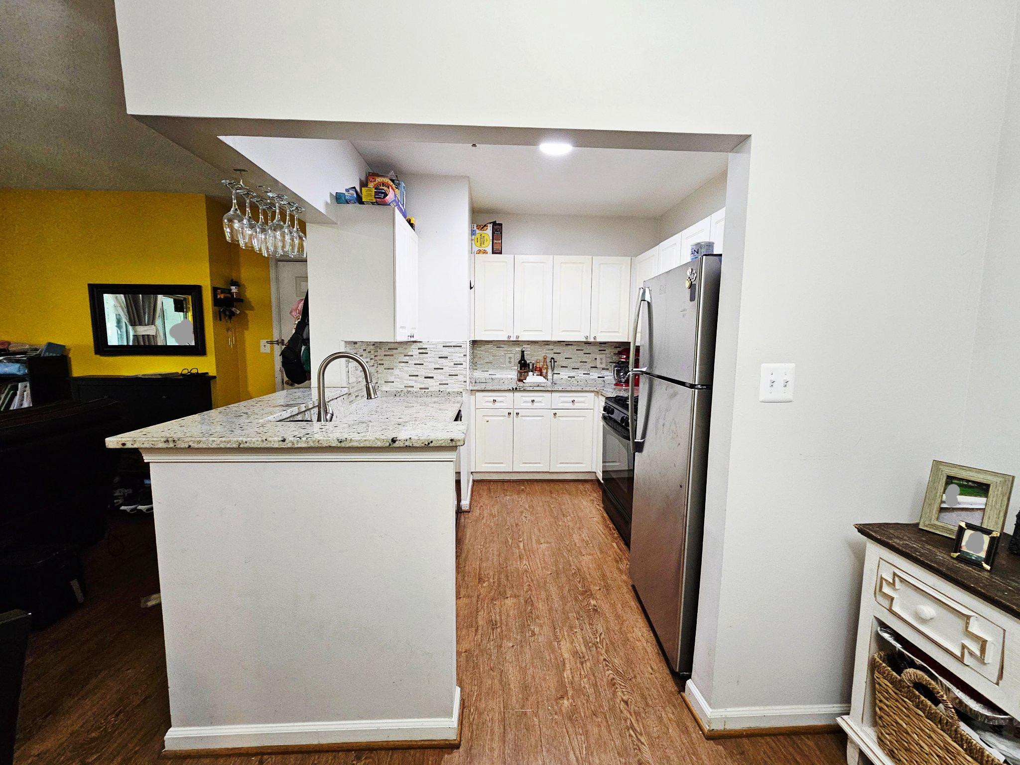 SOUTHGLEN AT UNIVERSITY CENTER - Residential